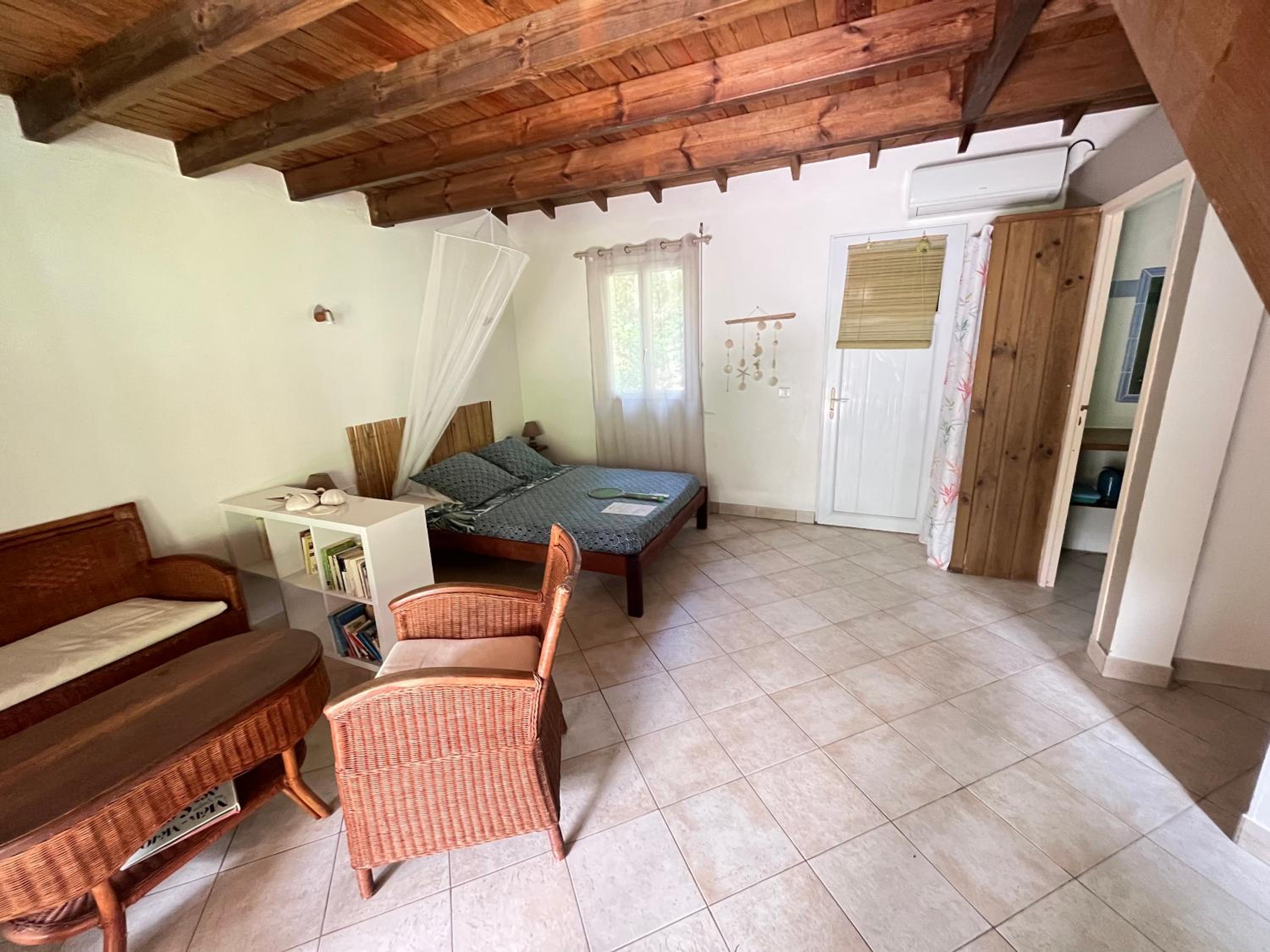 Family Bungalow photo 1