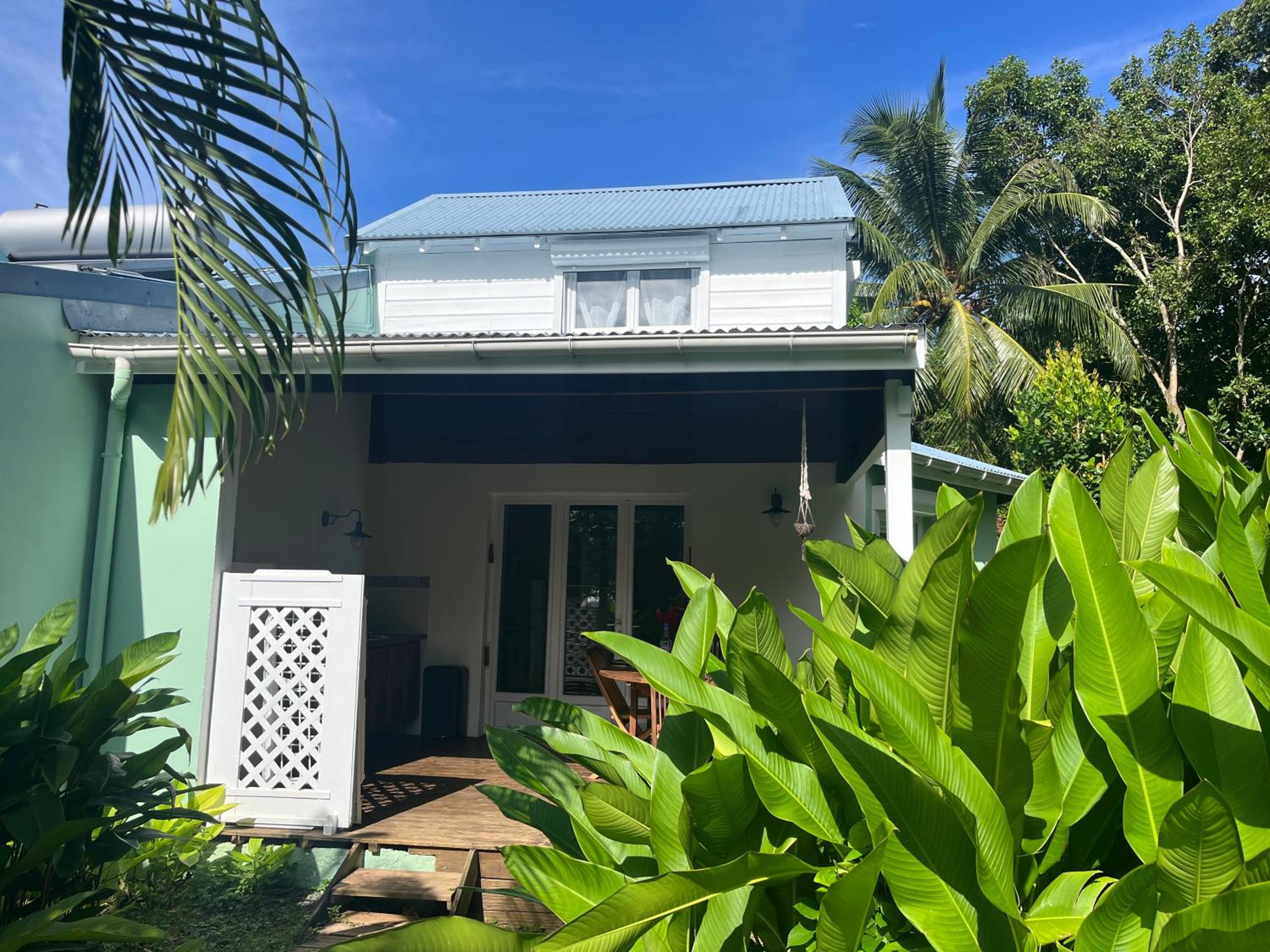 Family Bungalow photo 2