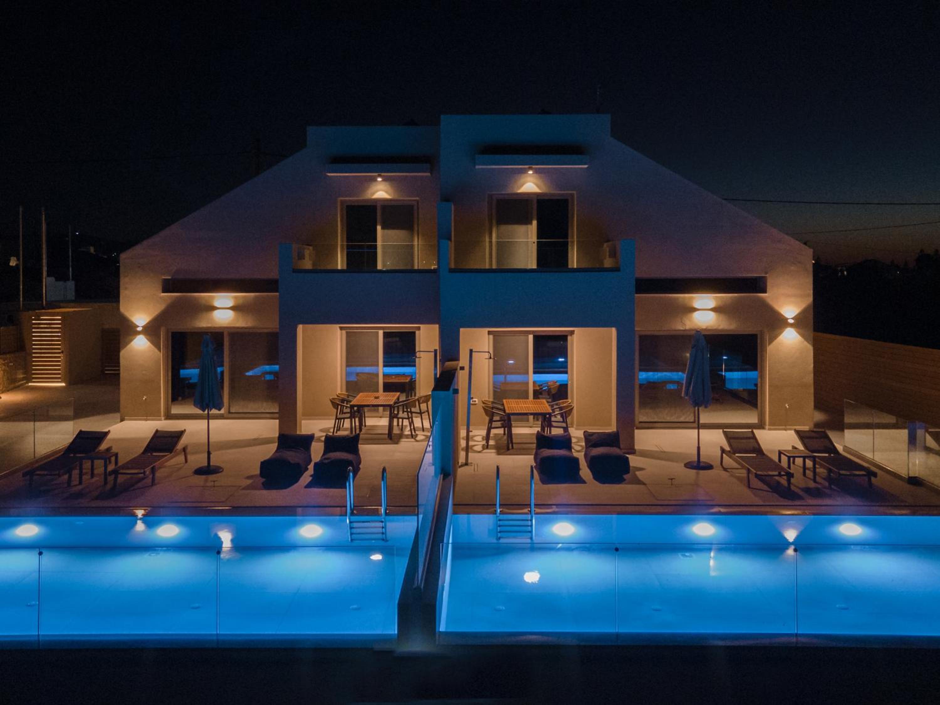 Villa with Private Pool photo 3