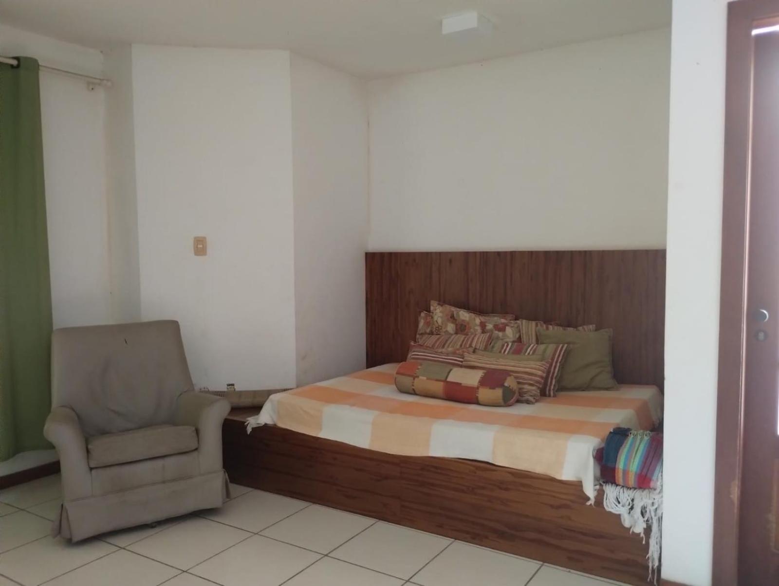 Two-Bedroom House photo 3