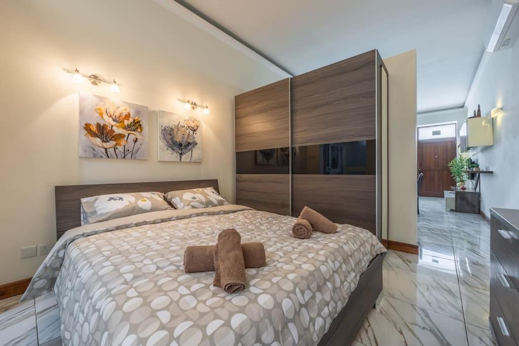 One-Bedroom Apartment - Sea Side photo 3