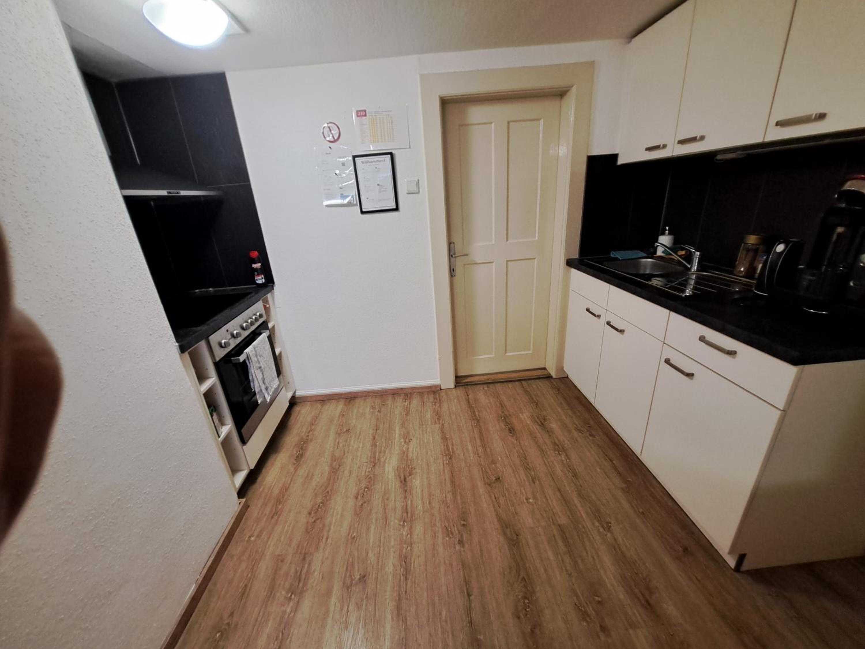 Double or Twin Room with Shared Bathroom photo 2