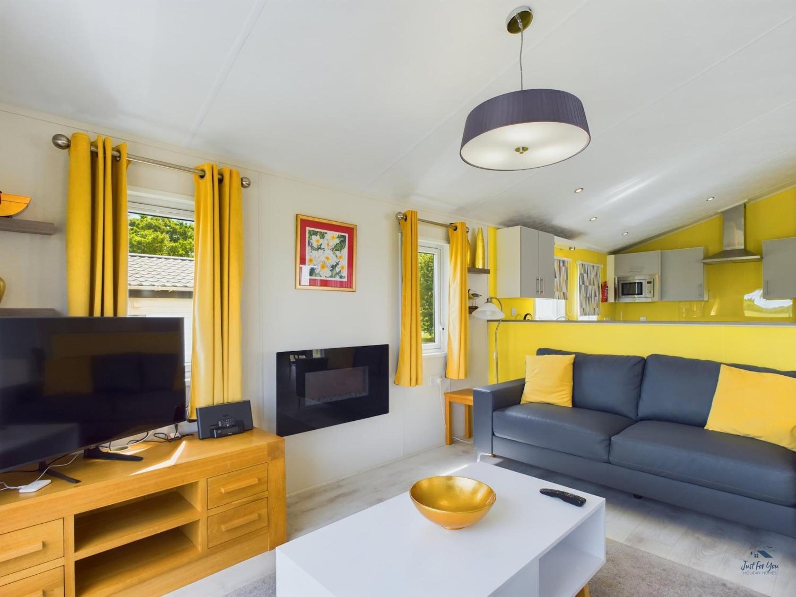 Two-Bedroom House photo 1