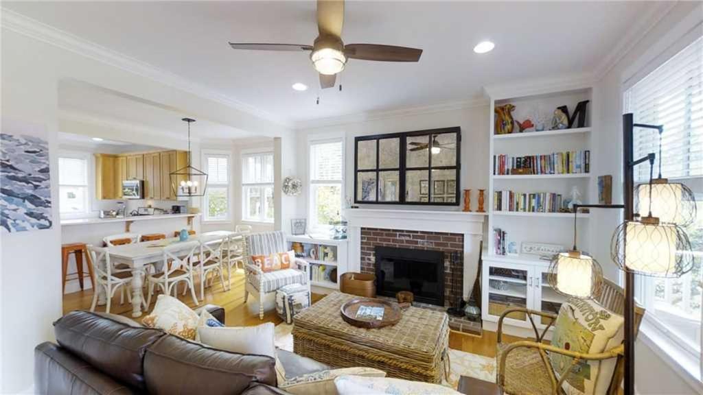 Three-Bedroom Home photo 3