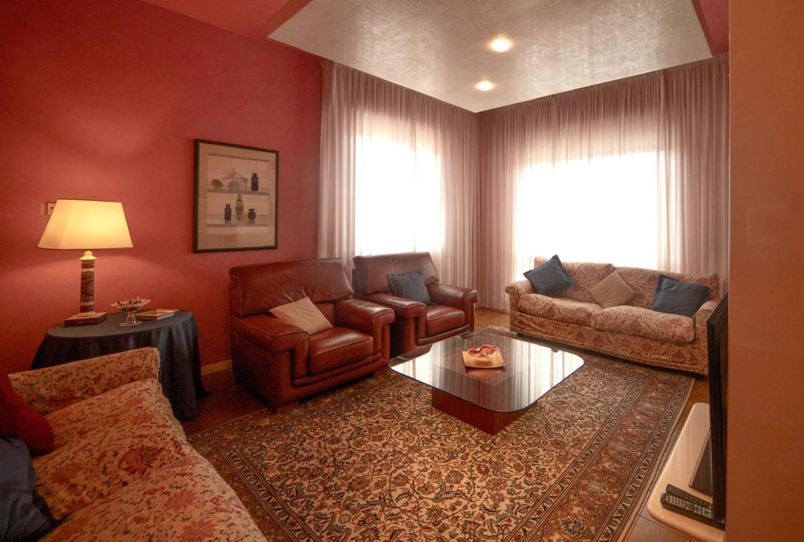 Three-Bedroom Apartment with Balcony