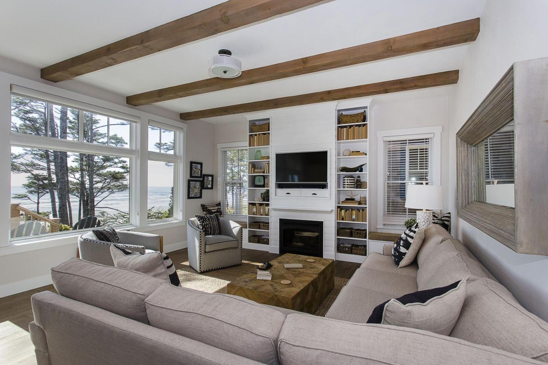 Four-Bedroom House photo 1