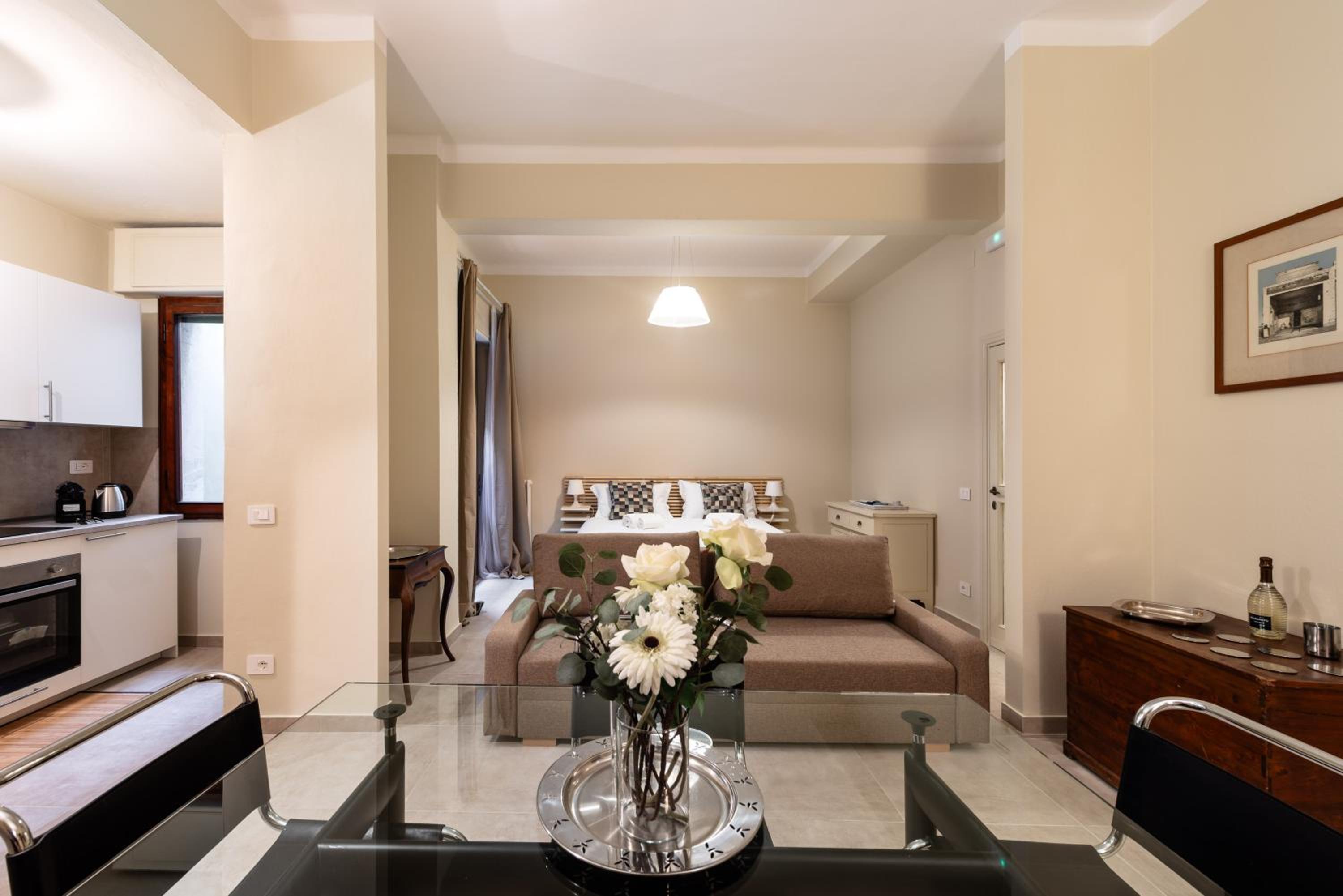 One-Bedroom Apartment