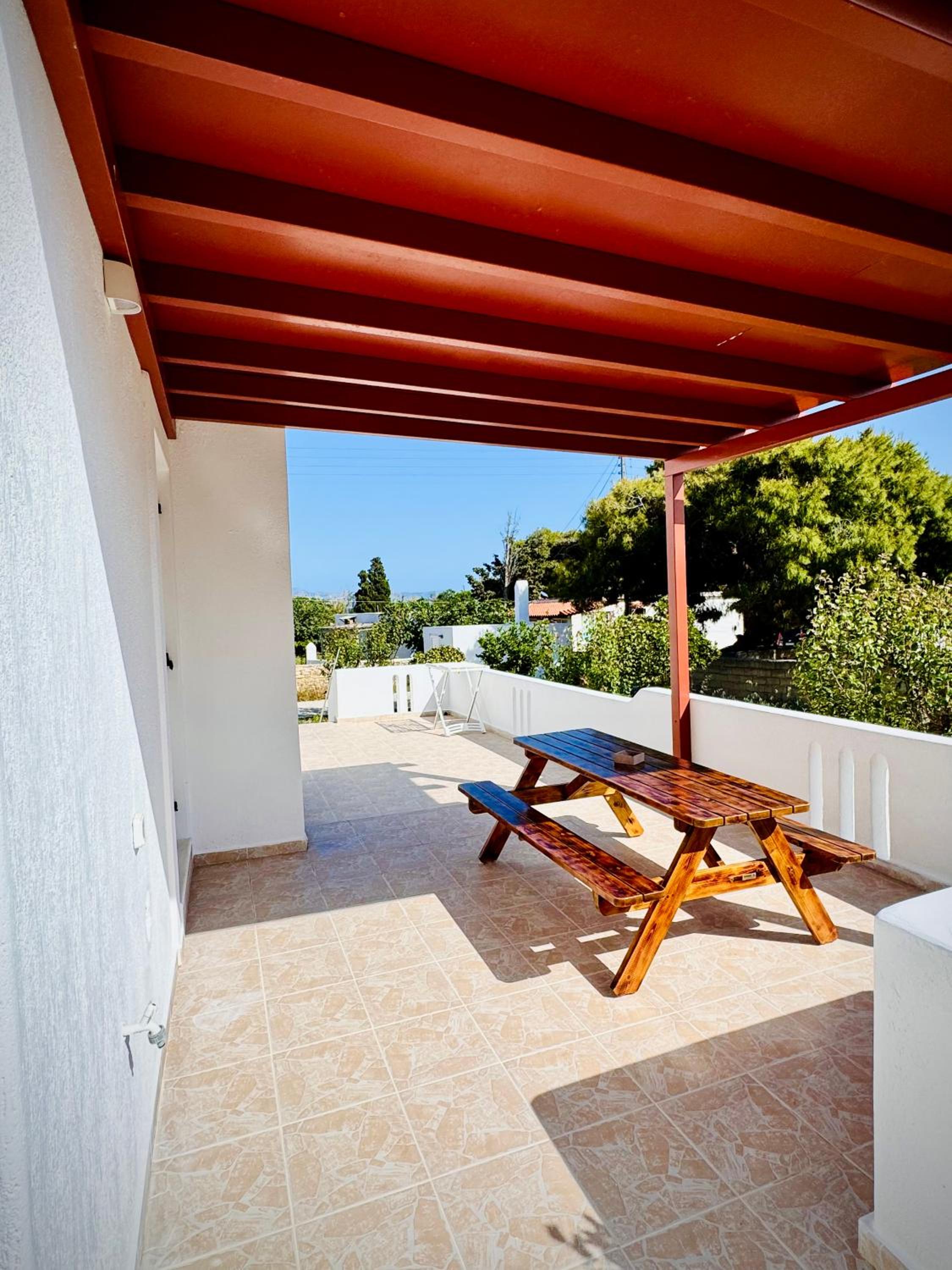 Three-Bedroom Villa photo 2