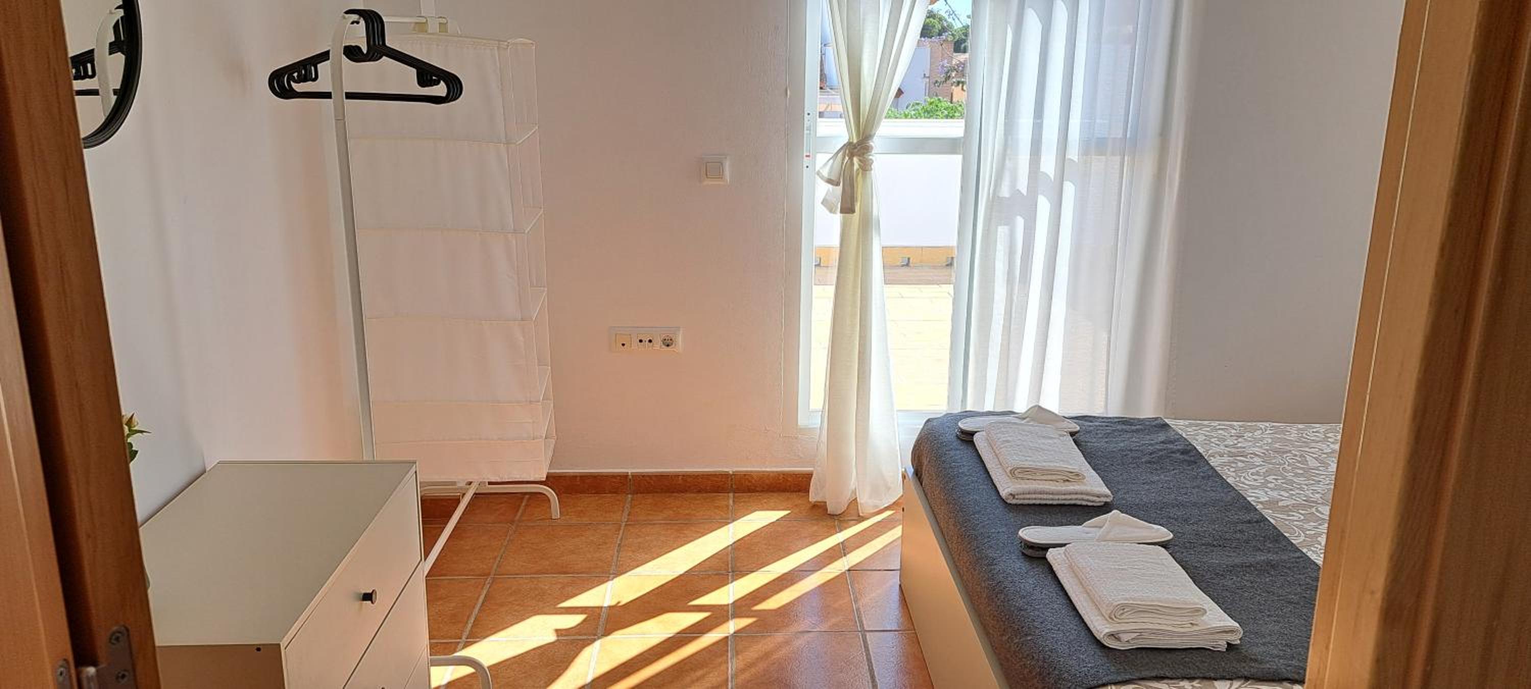 Three-Bedroom House photo 3