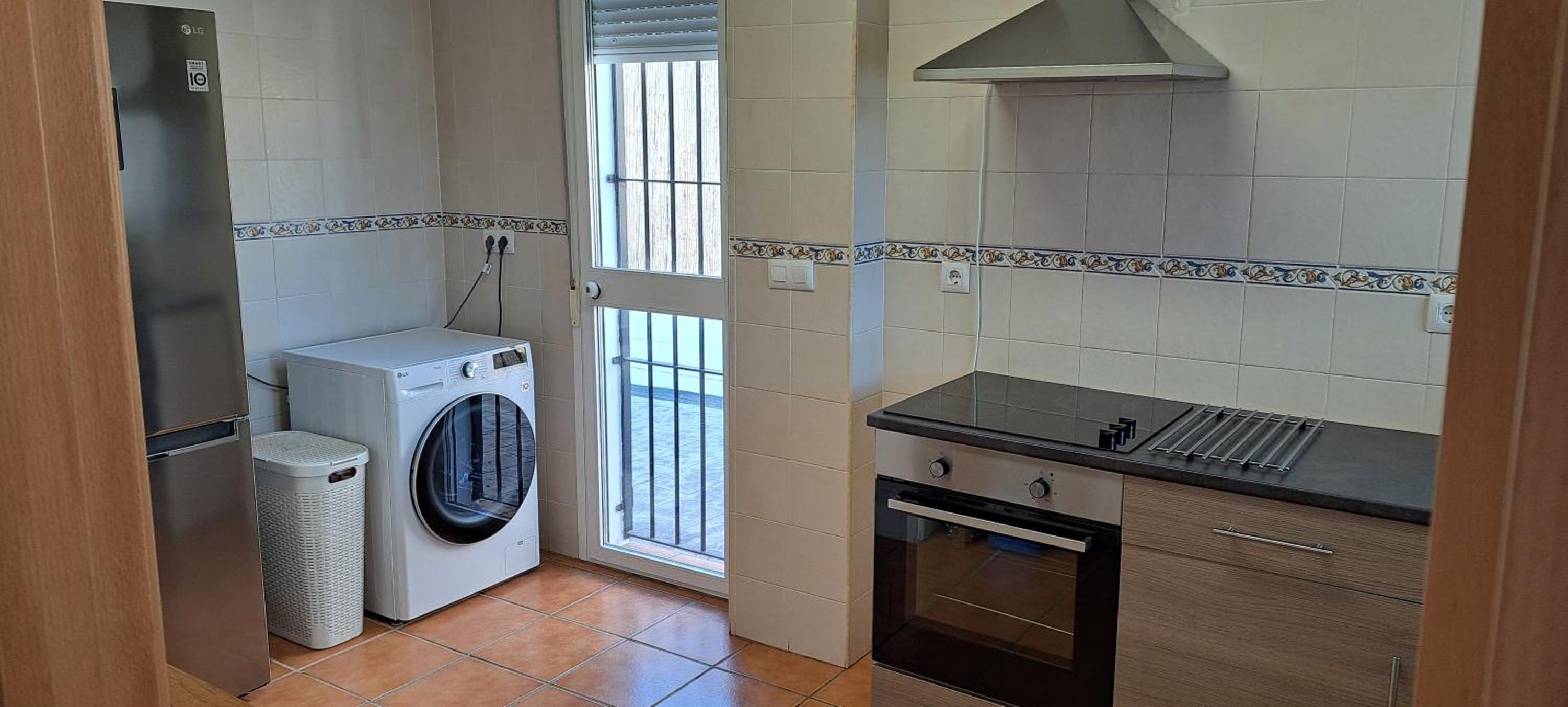 Three-Bedroom House photo 2