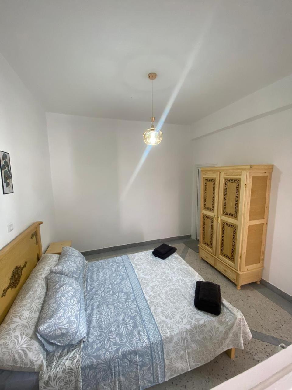 Three-Bedroom Vacation Home  photo 2