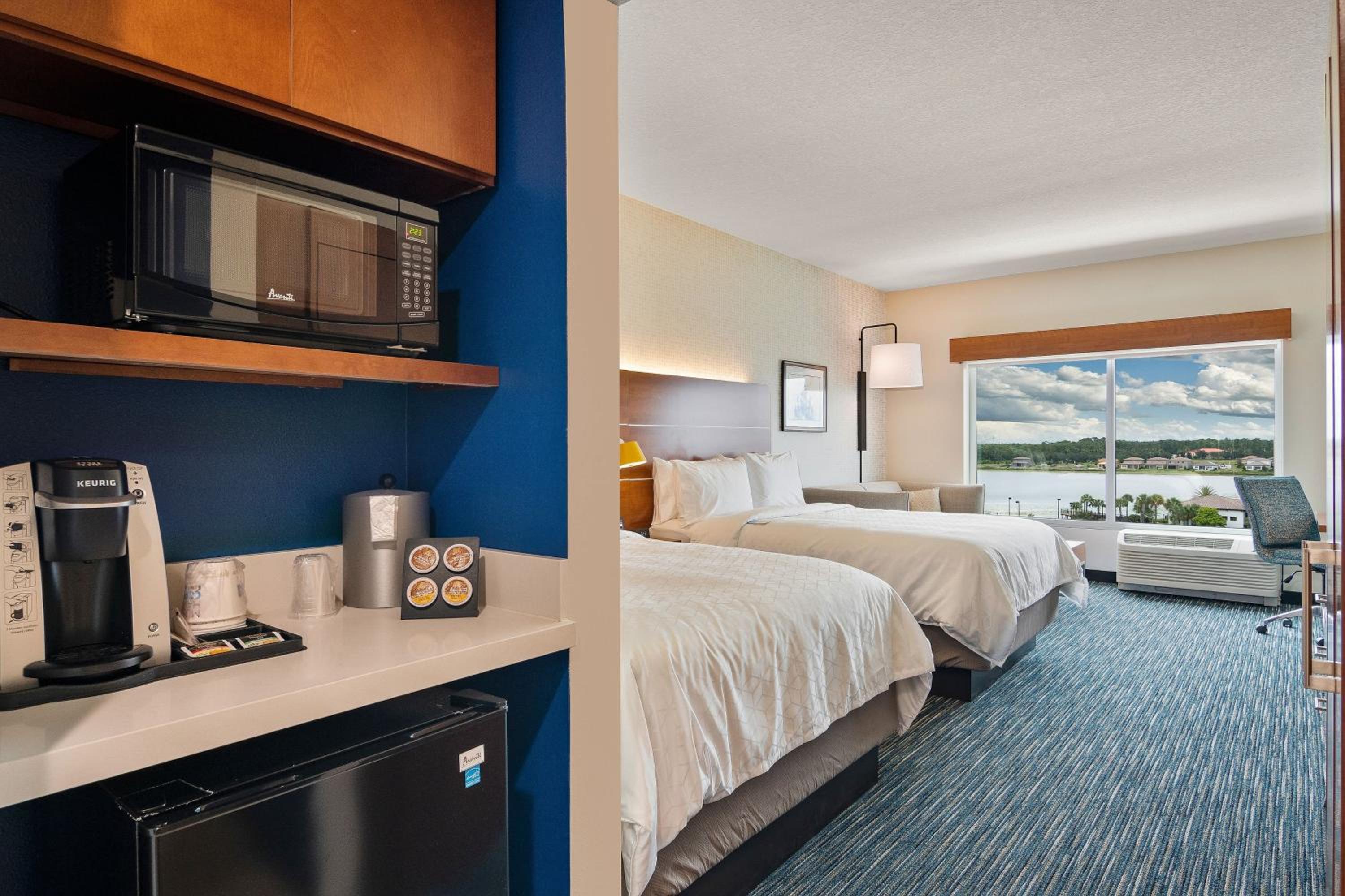 Queen Suite with Two Queen Beds and Sofa Bed