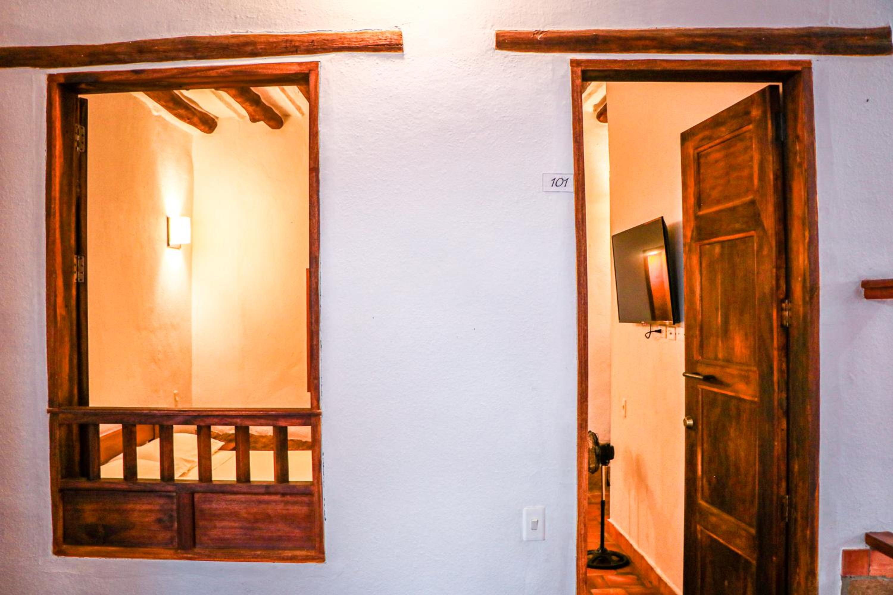Double Room with Private Bathroom photo 2