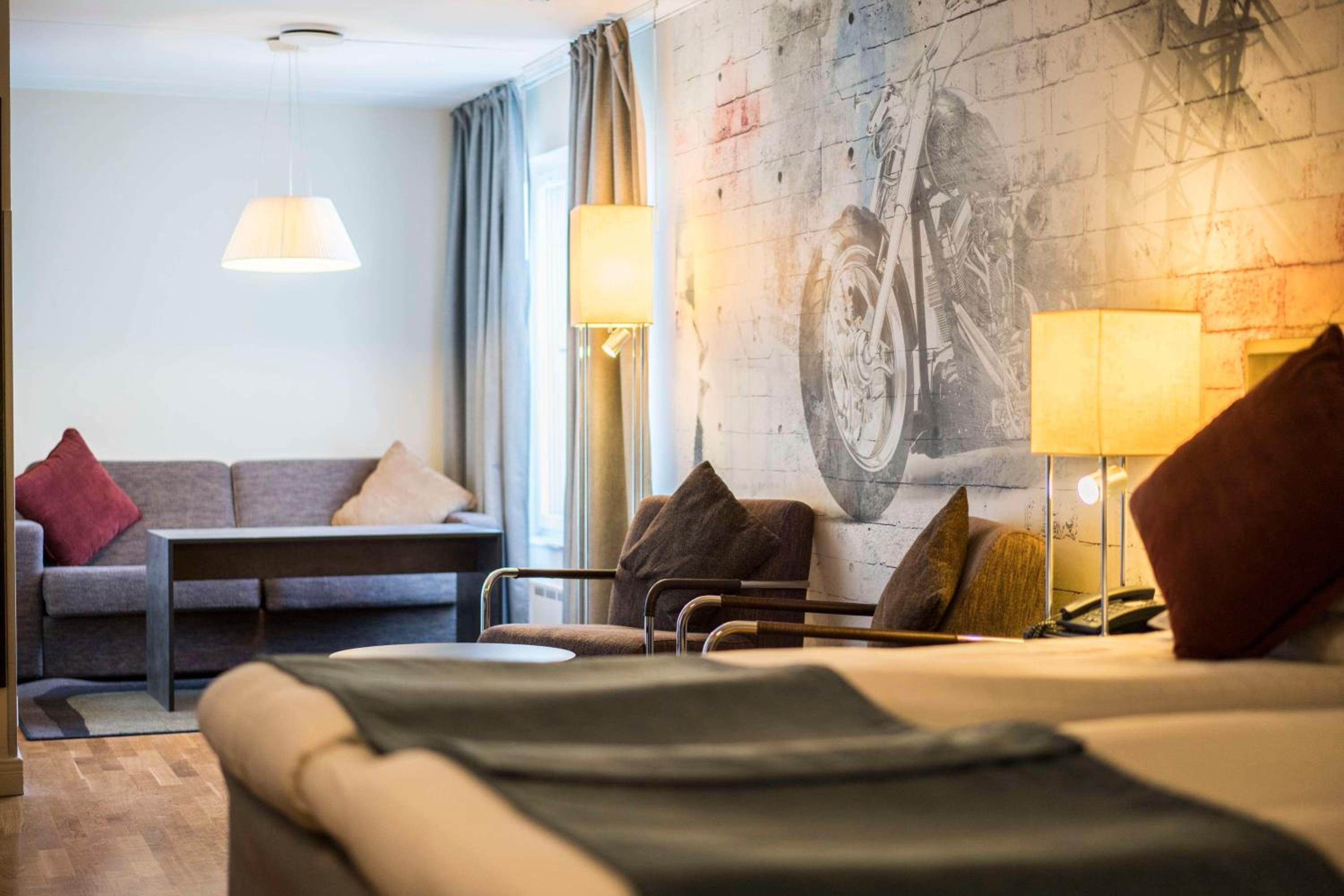 Superior King Room