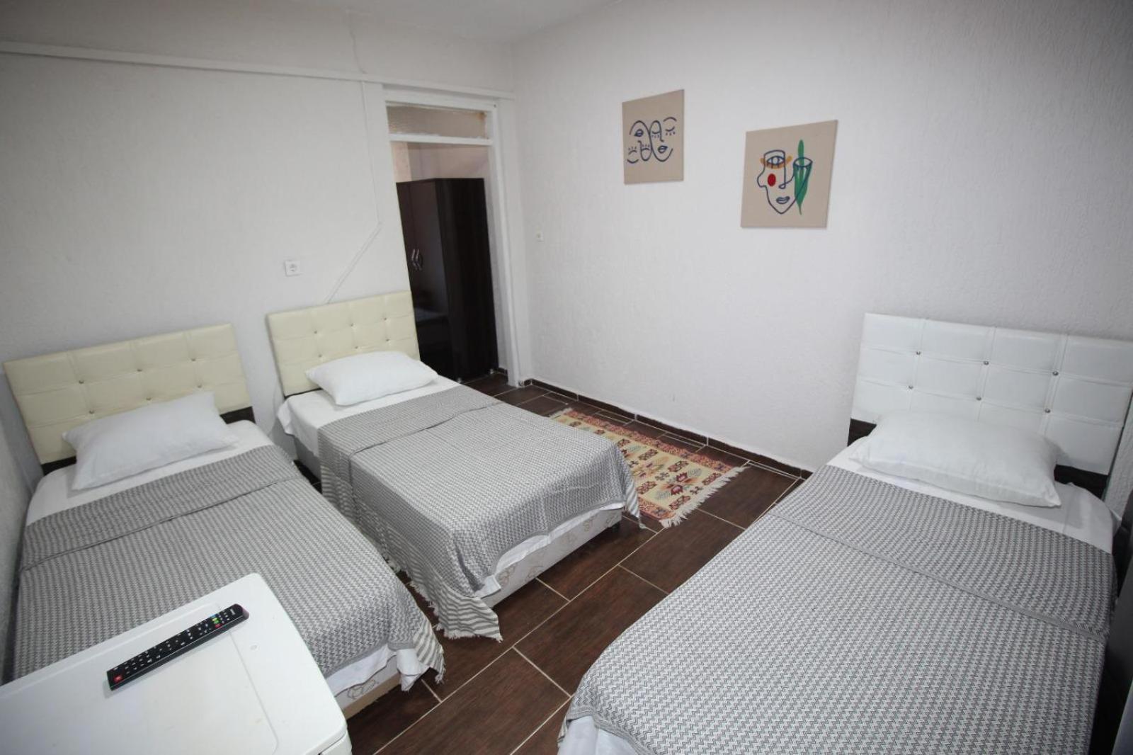 Standard Quadruple Room photo 3