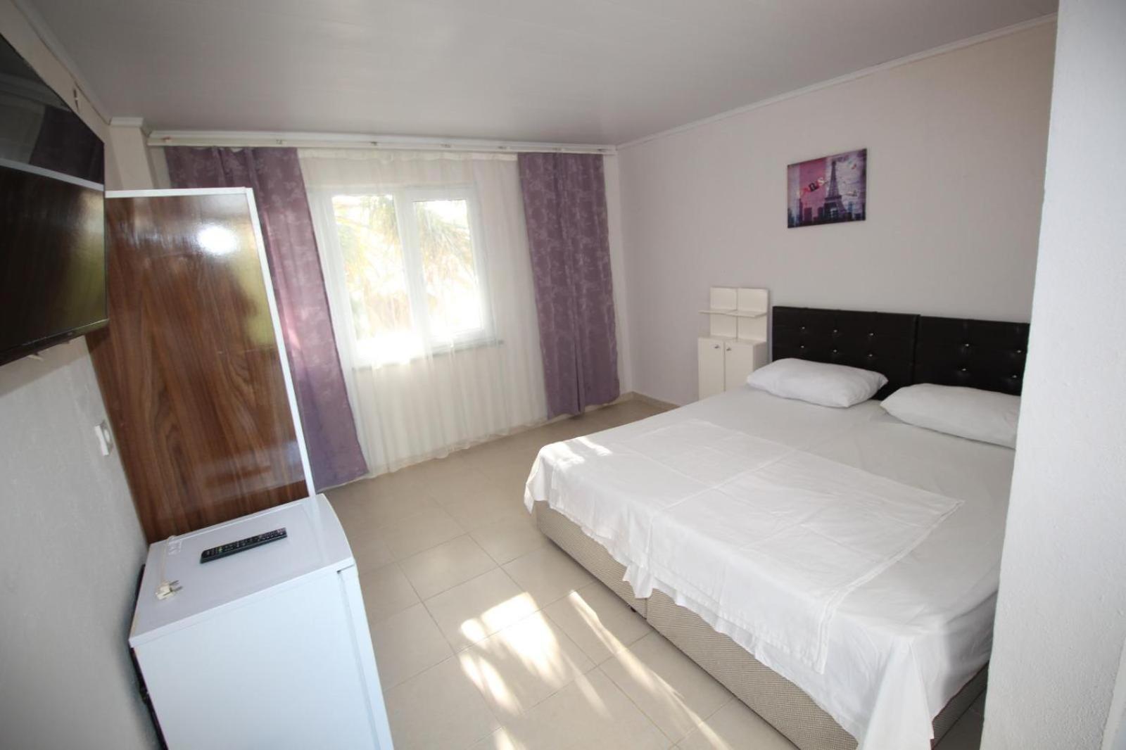 Double Or Twin Room photo 1