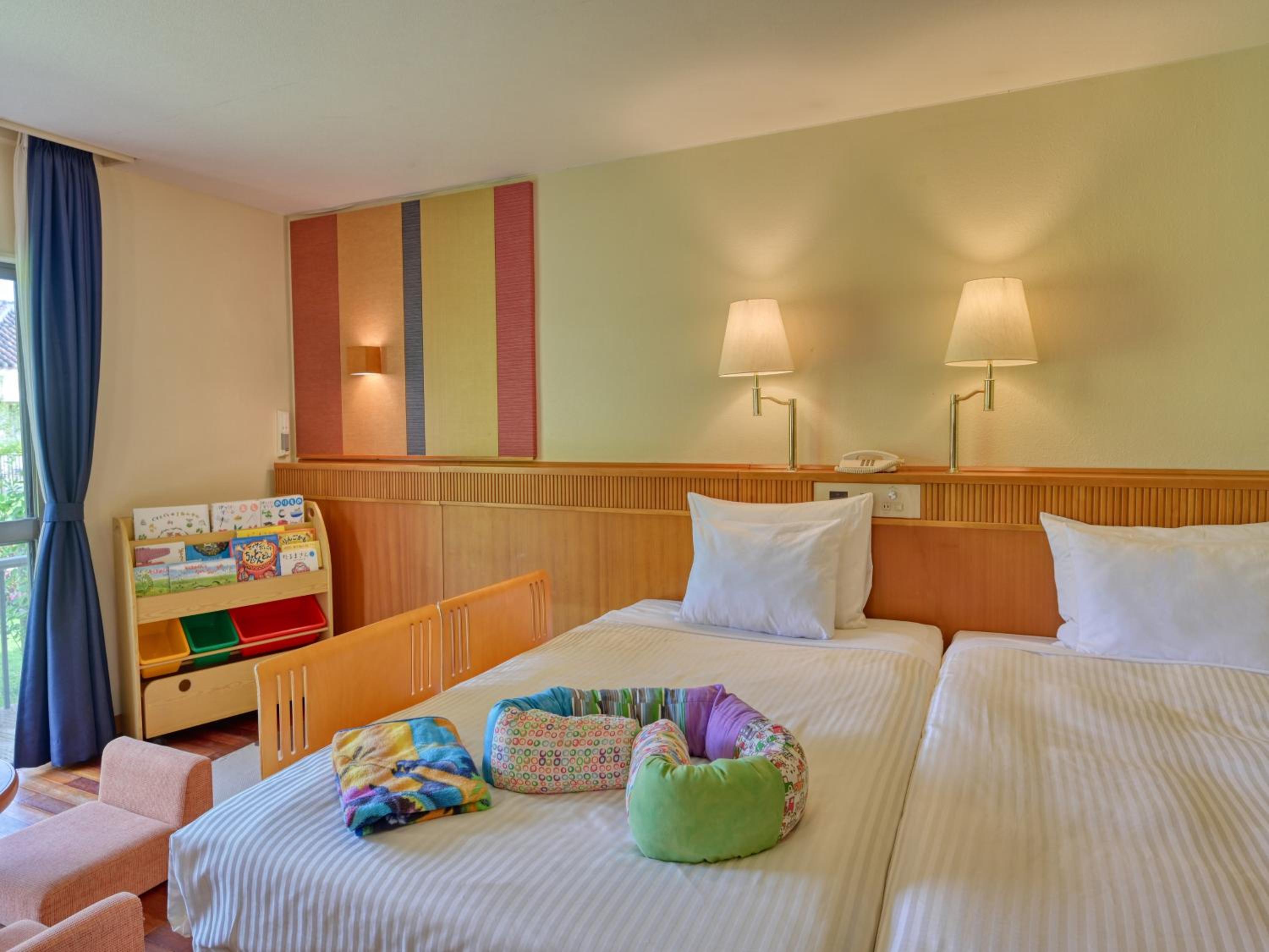 Villa Family Room photo 3