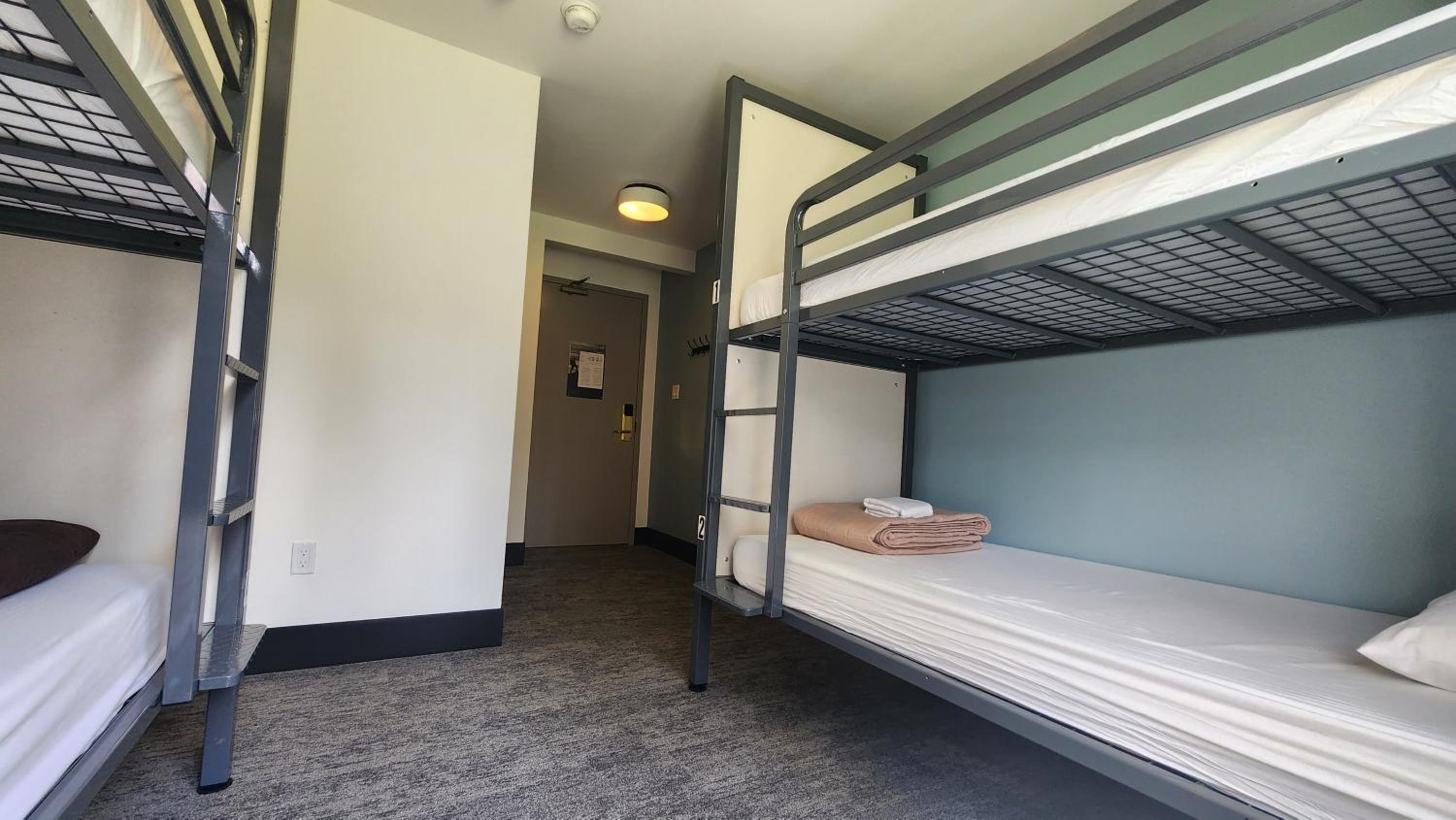 Bed in 4 or 5 - Bed Female Dormitory Room photo 1