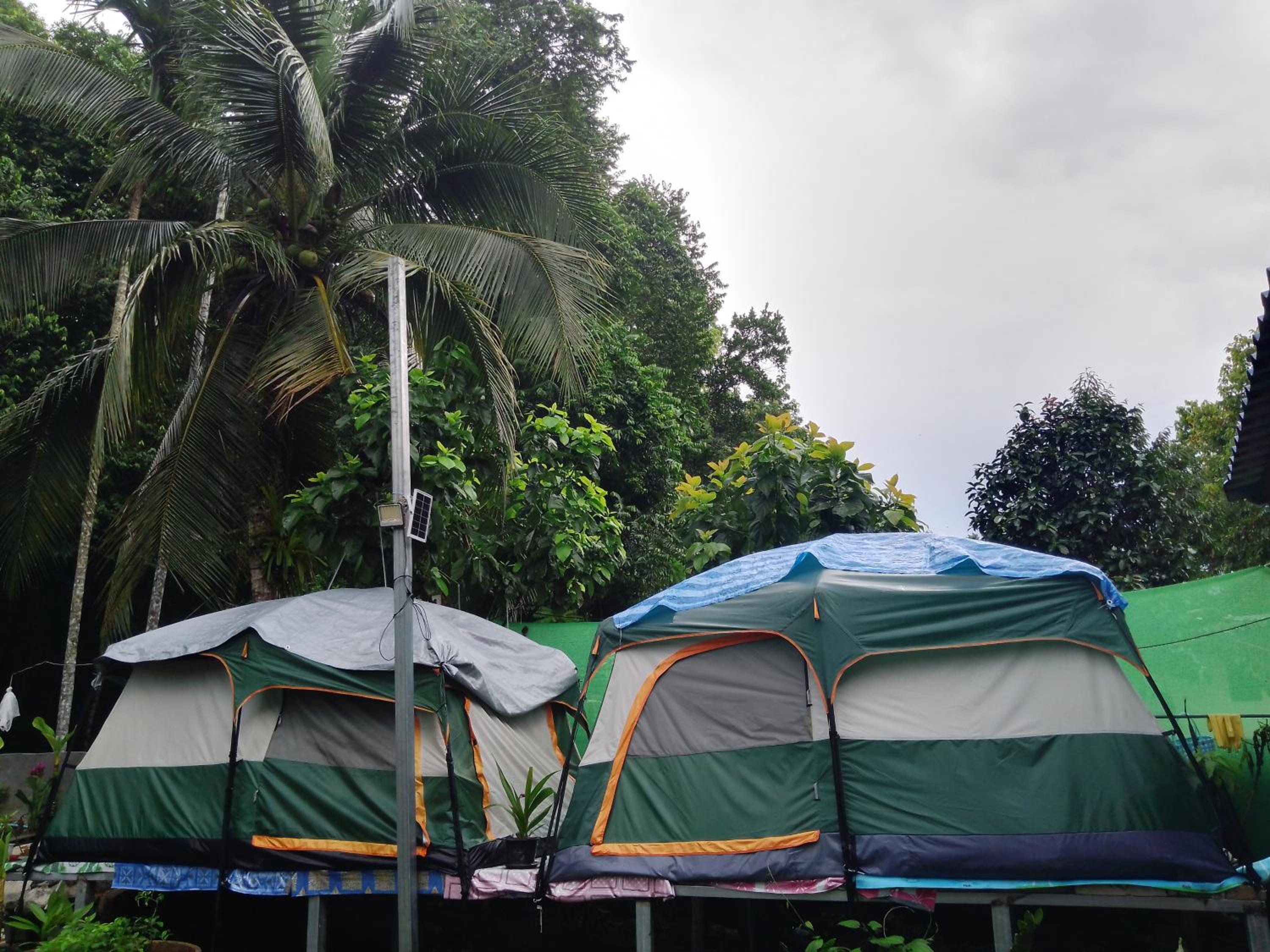 Tent - Photo 9