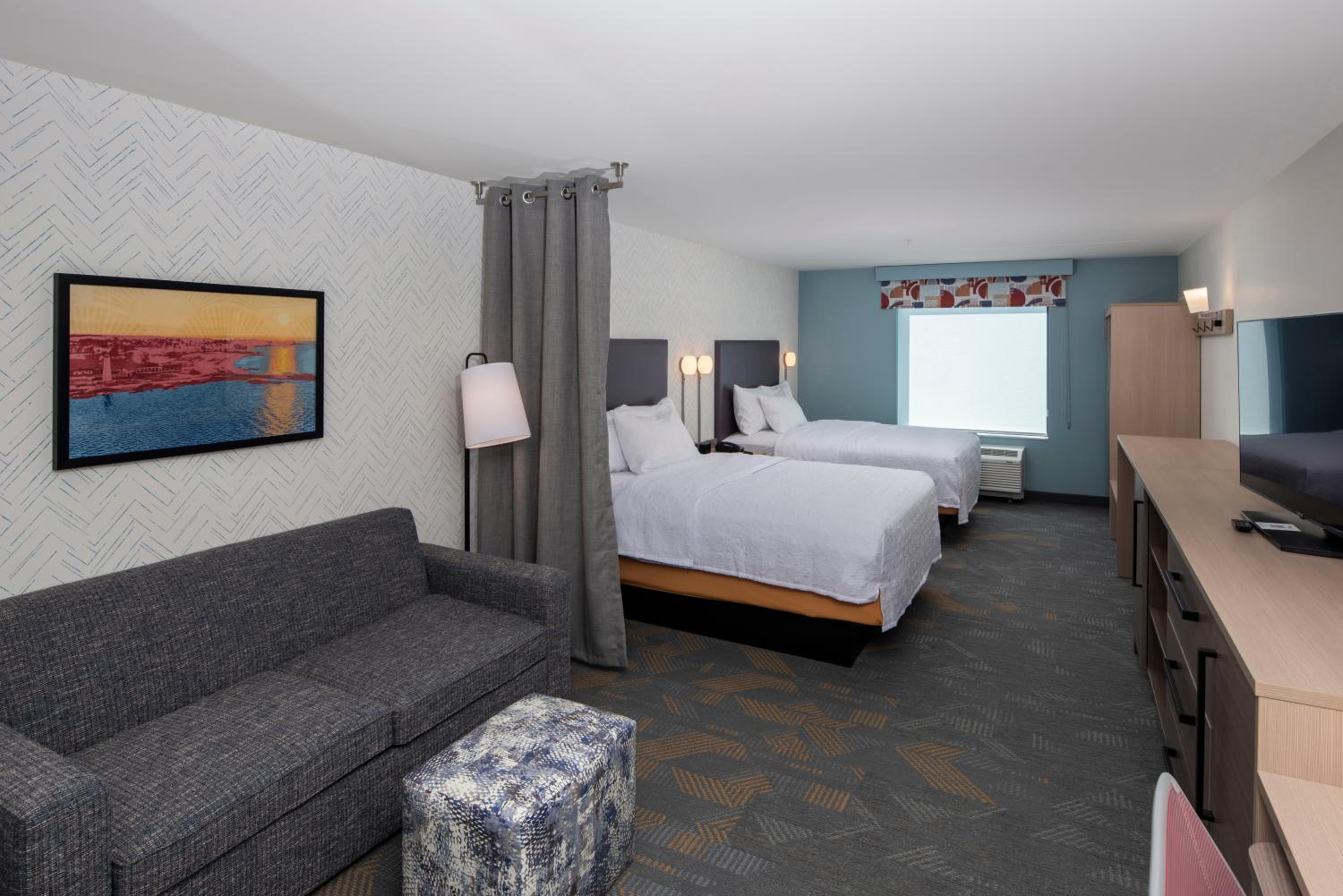 Studio Suite with Two Queen Beds - Photo 3
