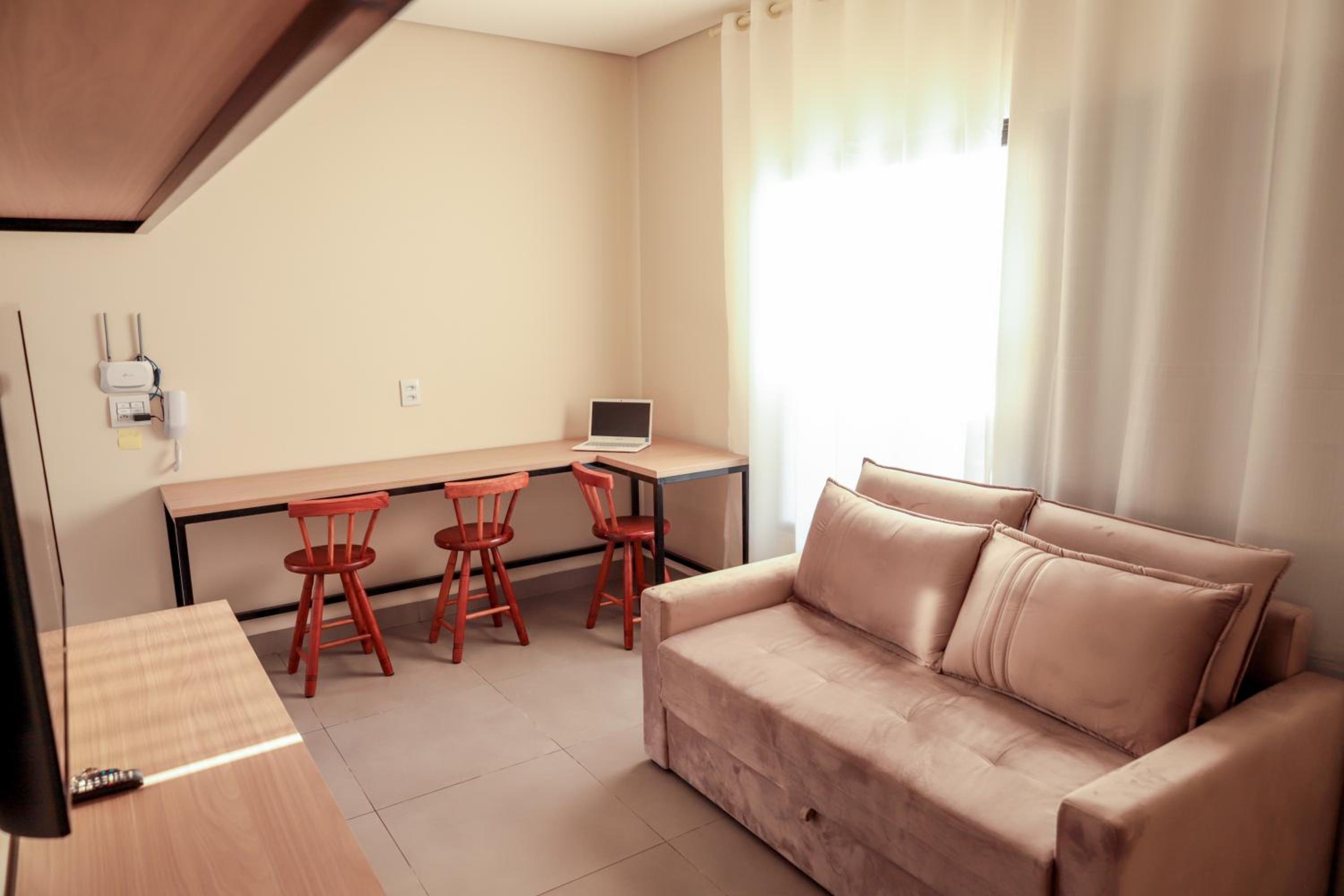 One-Bedroom House photo 2