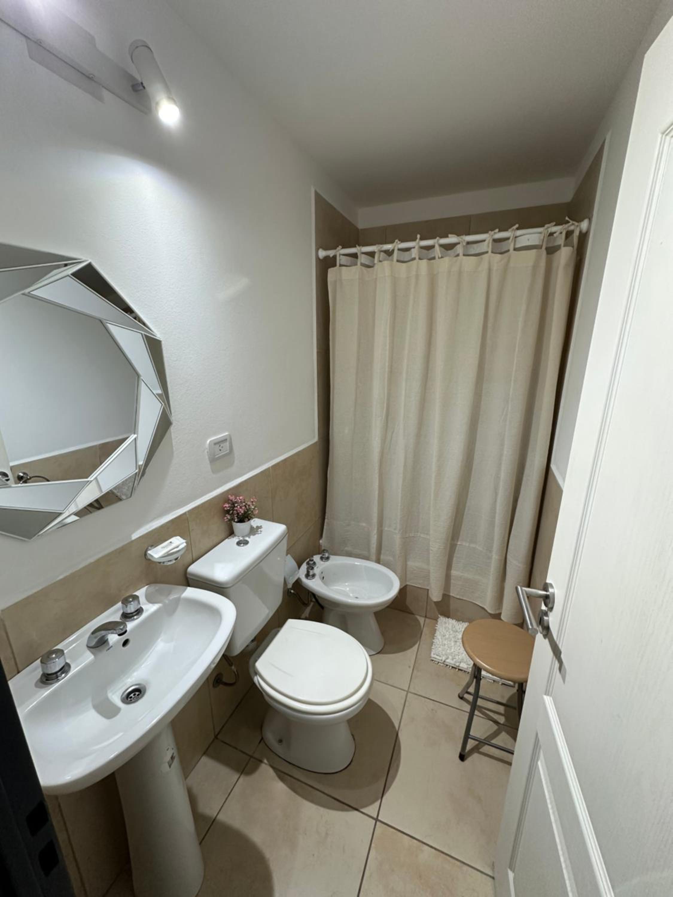 One-Bedroom Apartment photo 3