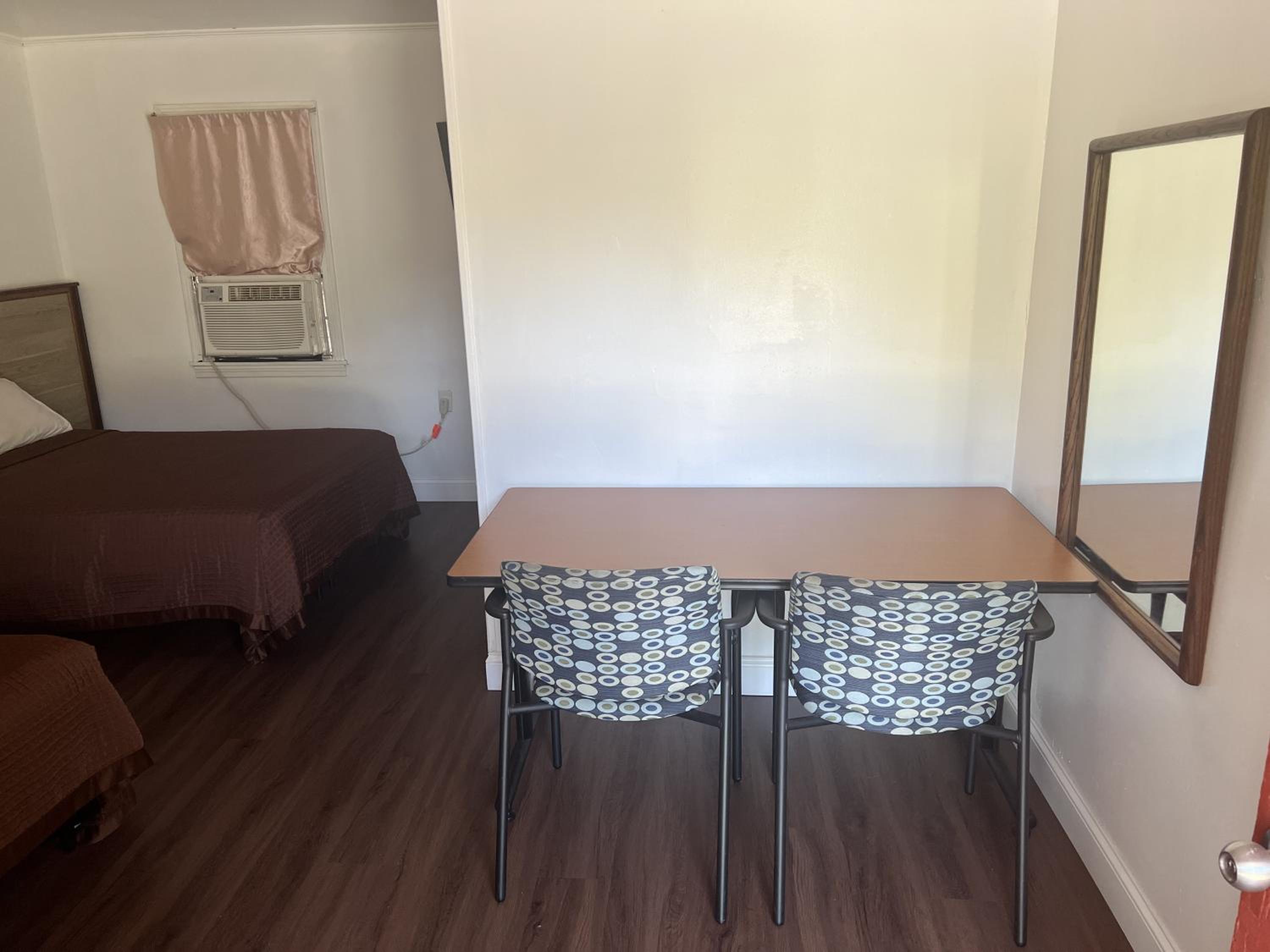 Double Room with Two Double Beds photo 2