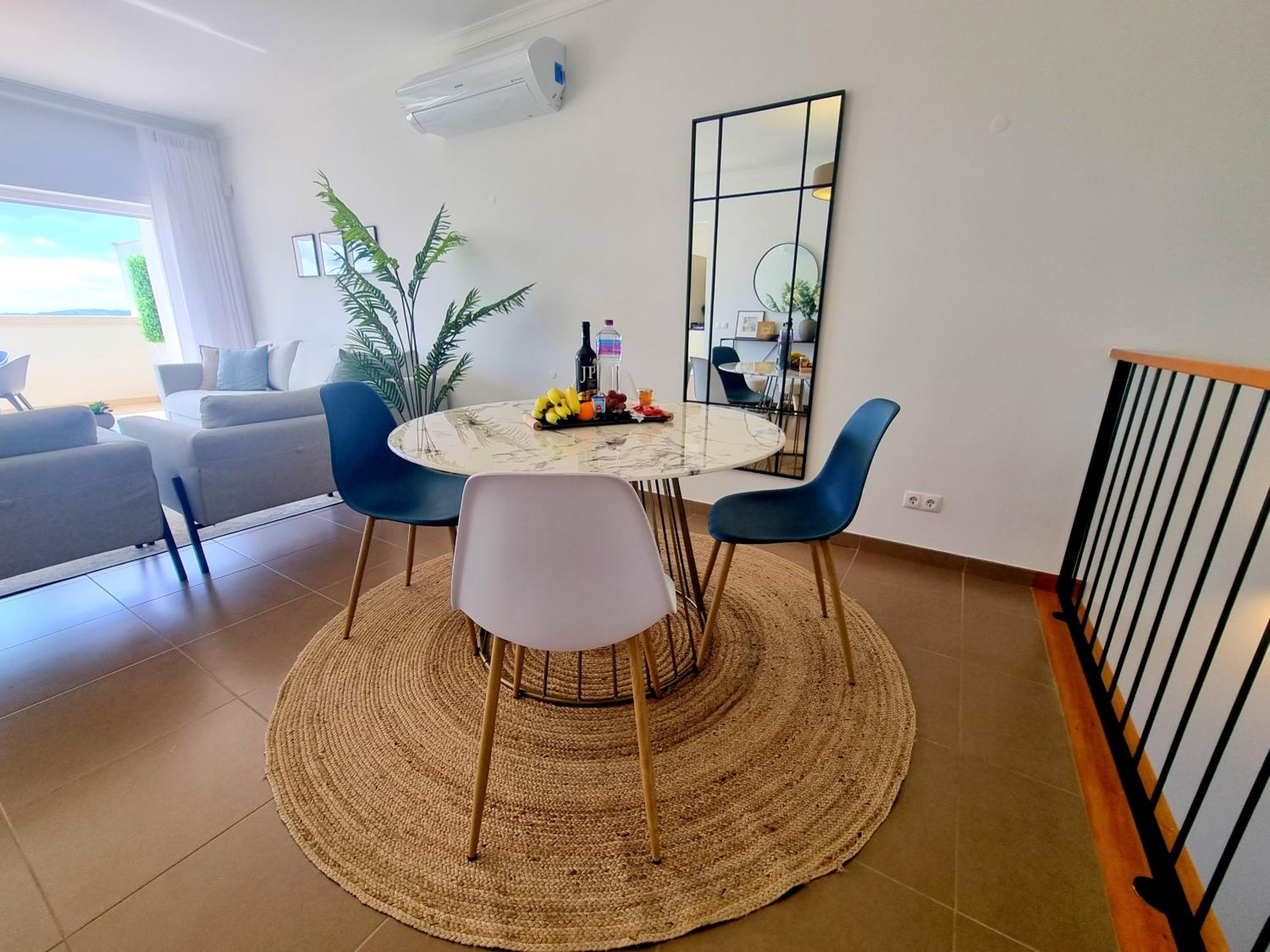 Three-Bedroom Villa photo 3