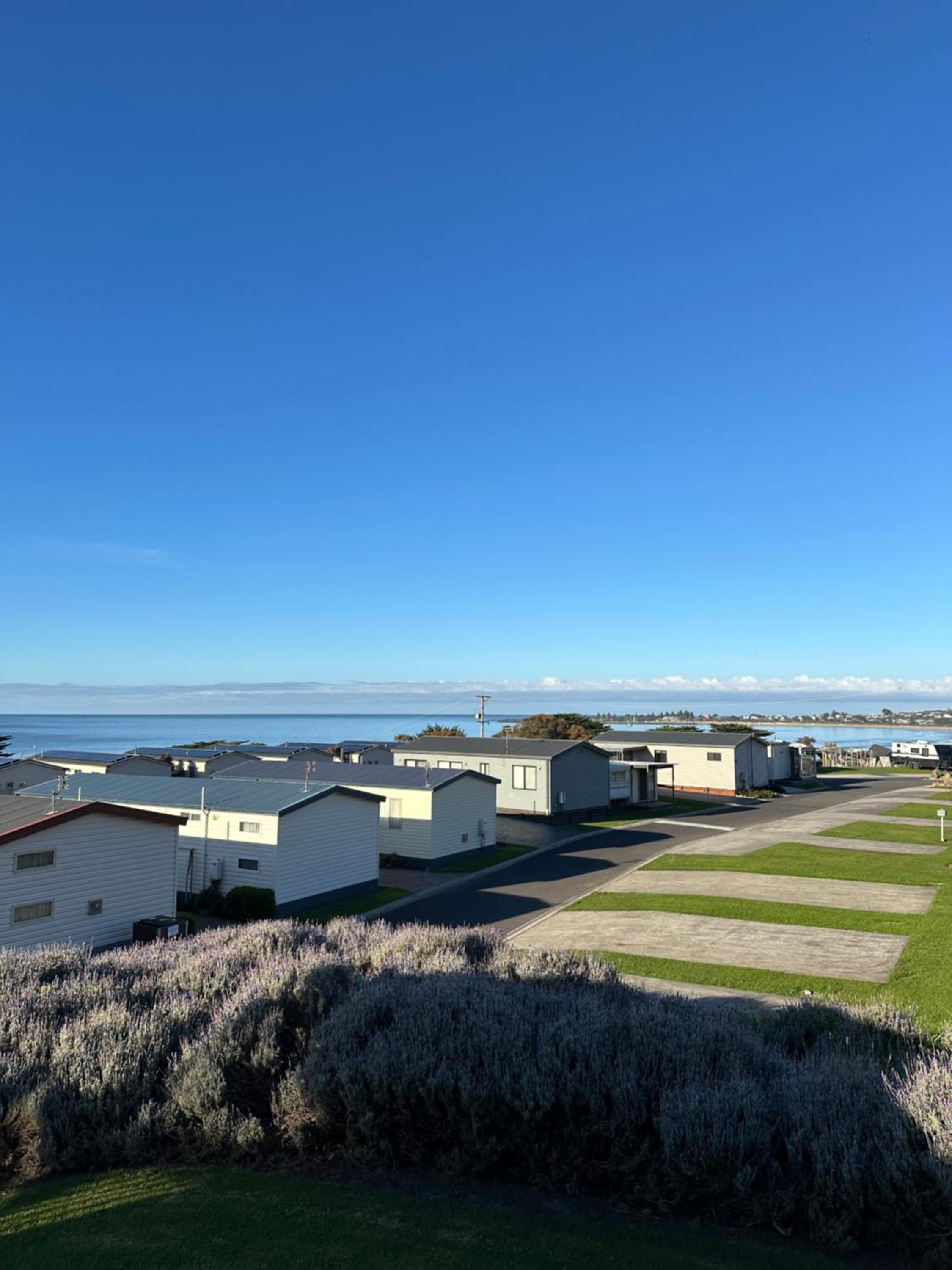 Deluxe Two-Bedroom Cabin with Ocean View  photo 2