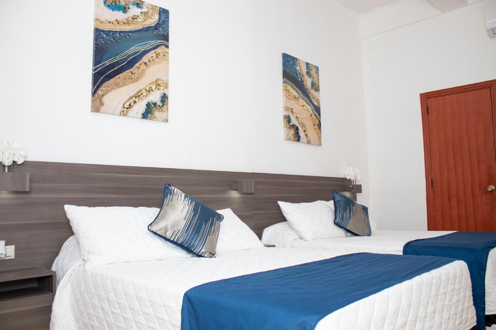 Basic Triple Room