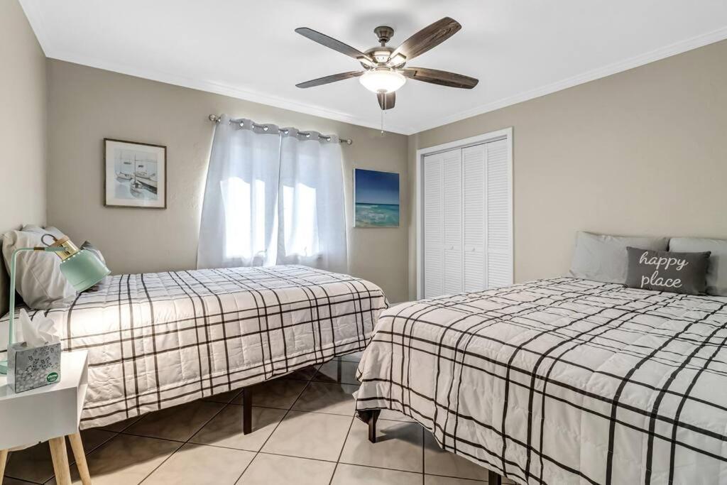 Three-Bedroom House photo 1