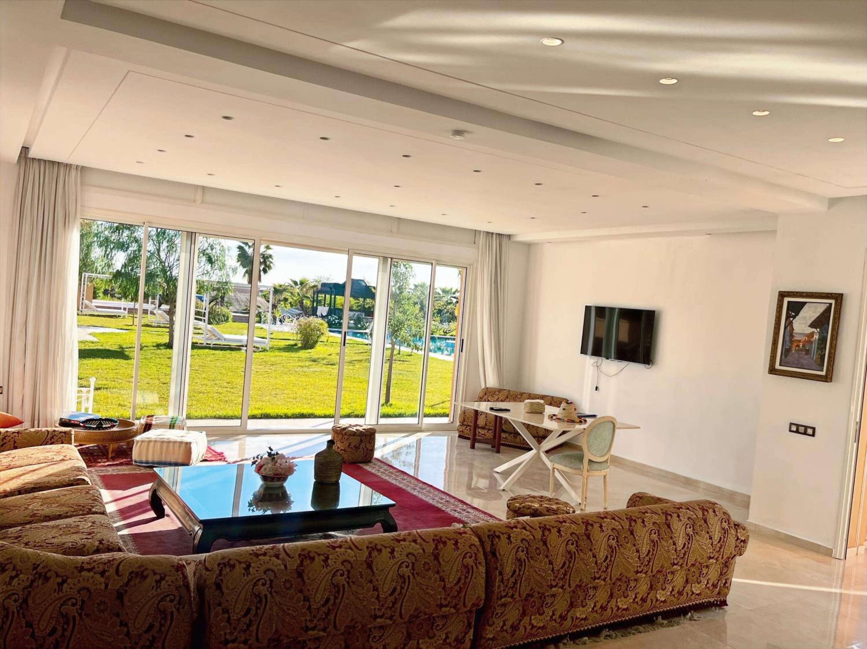 Two-Bedroom Villa - Photo 10