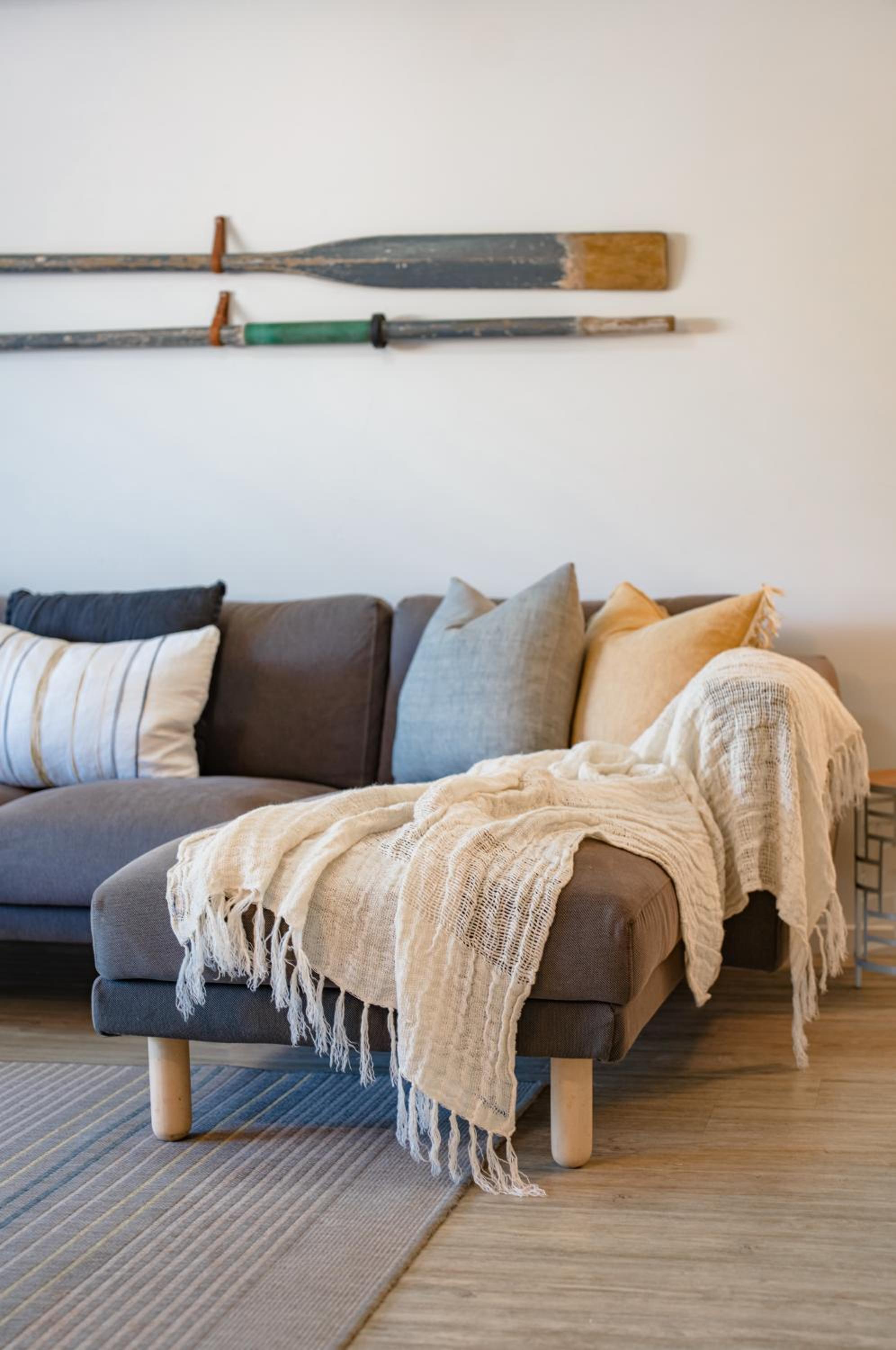 Two-Bedroom Riverside Apartment – Ground Floor photo 3