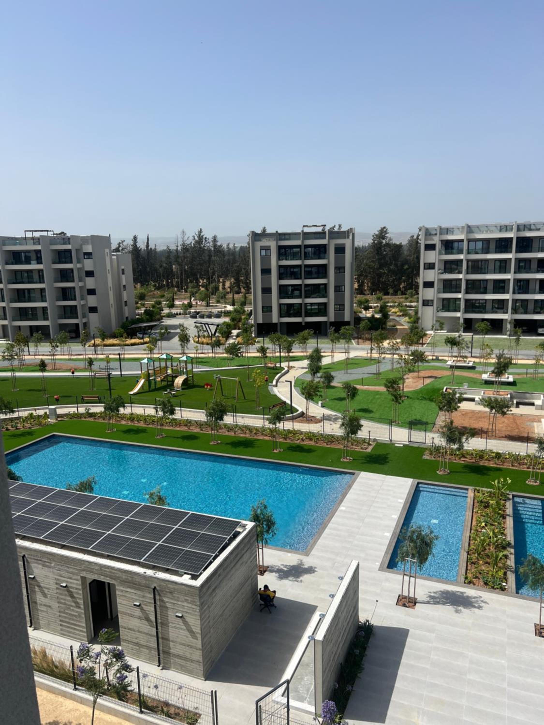 One-Bedroom Apartment with Balcony