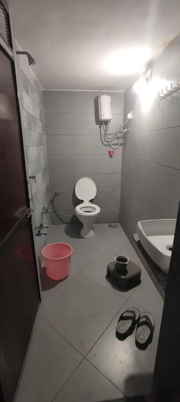 Double Room With Private Bathroom photo 1