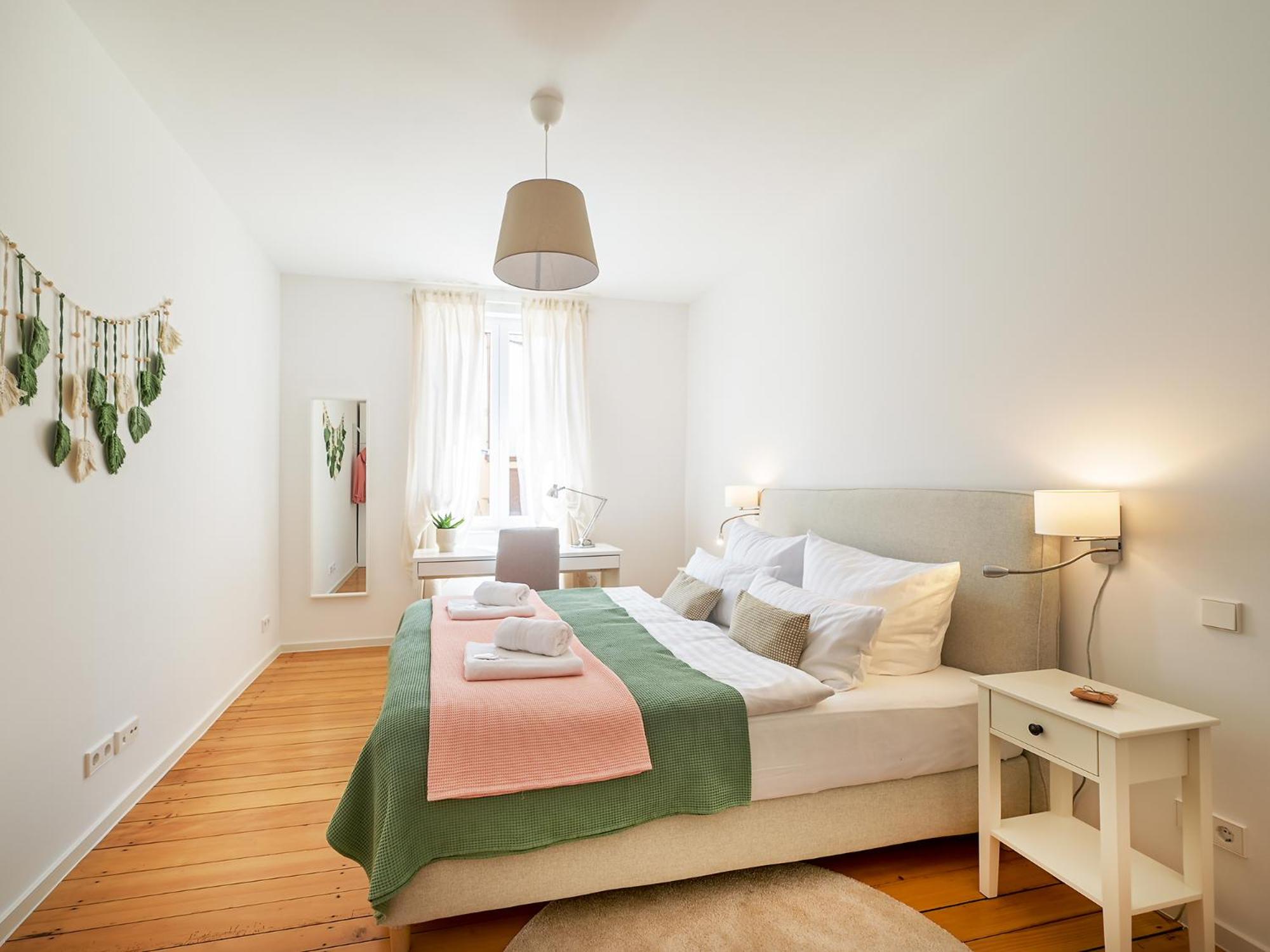 Two-Bedroom Deluxe Apartment with Balcony