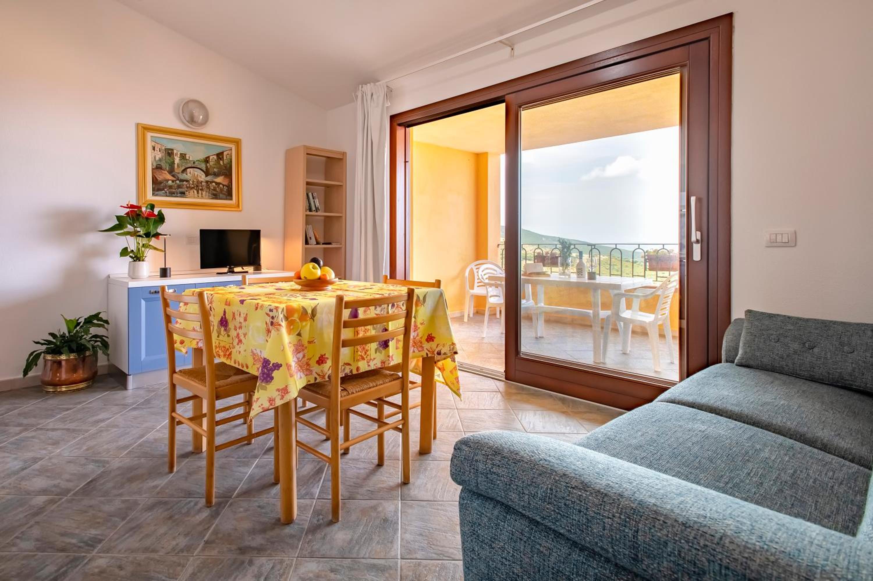 Superior One-Bedroom Apartment with Balcony