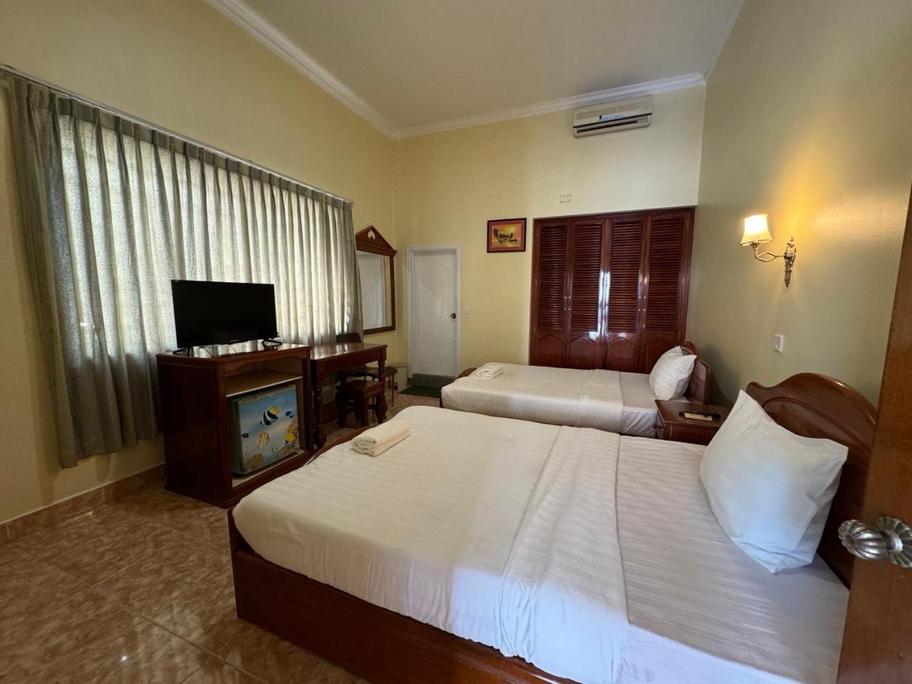 Double Or Twin Room photo 1