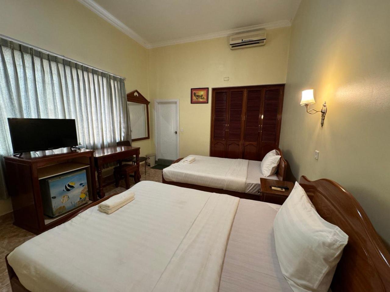 Double Or Twin Room photo 3
