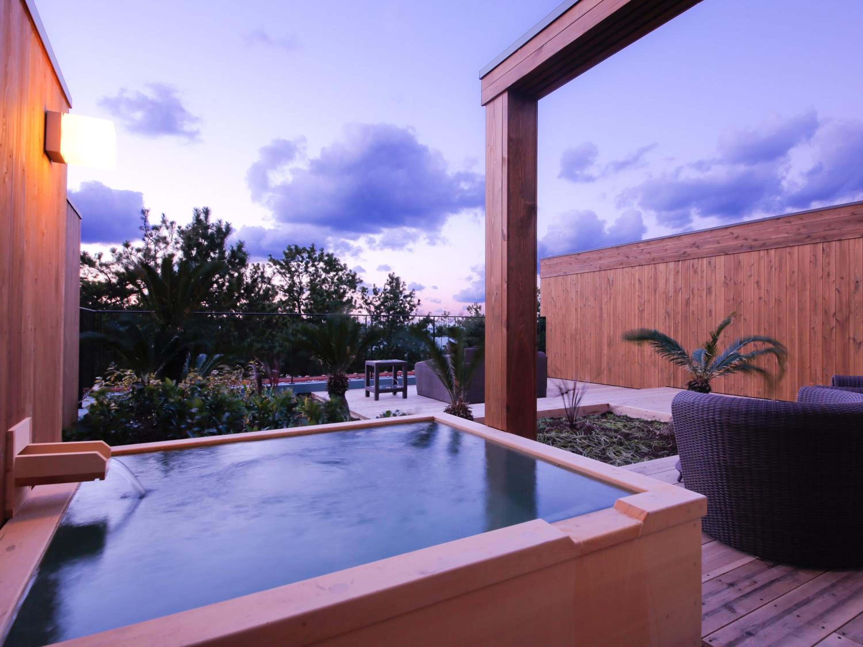 Japanese-Western Room with open-air bath TYPE F - Non-Smoking (3rd Floor) photo 2