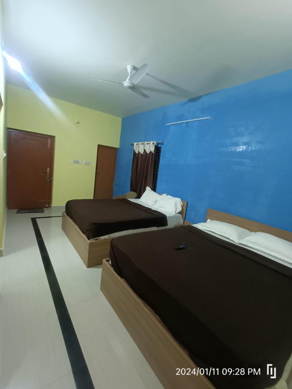 Deluxe Family Suite