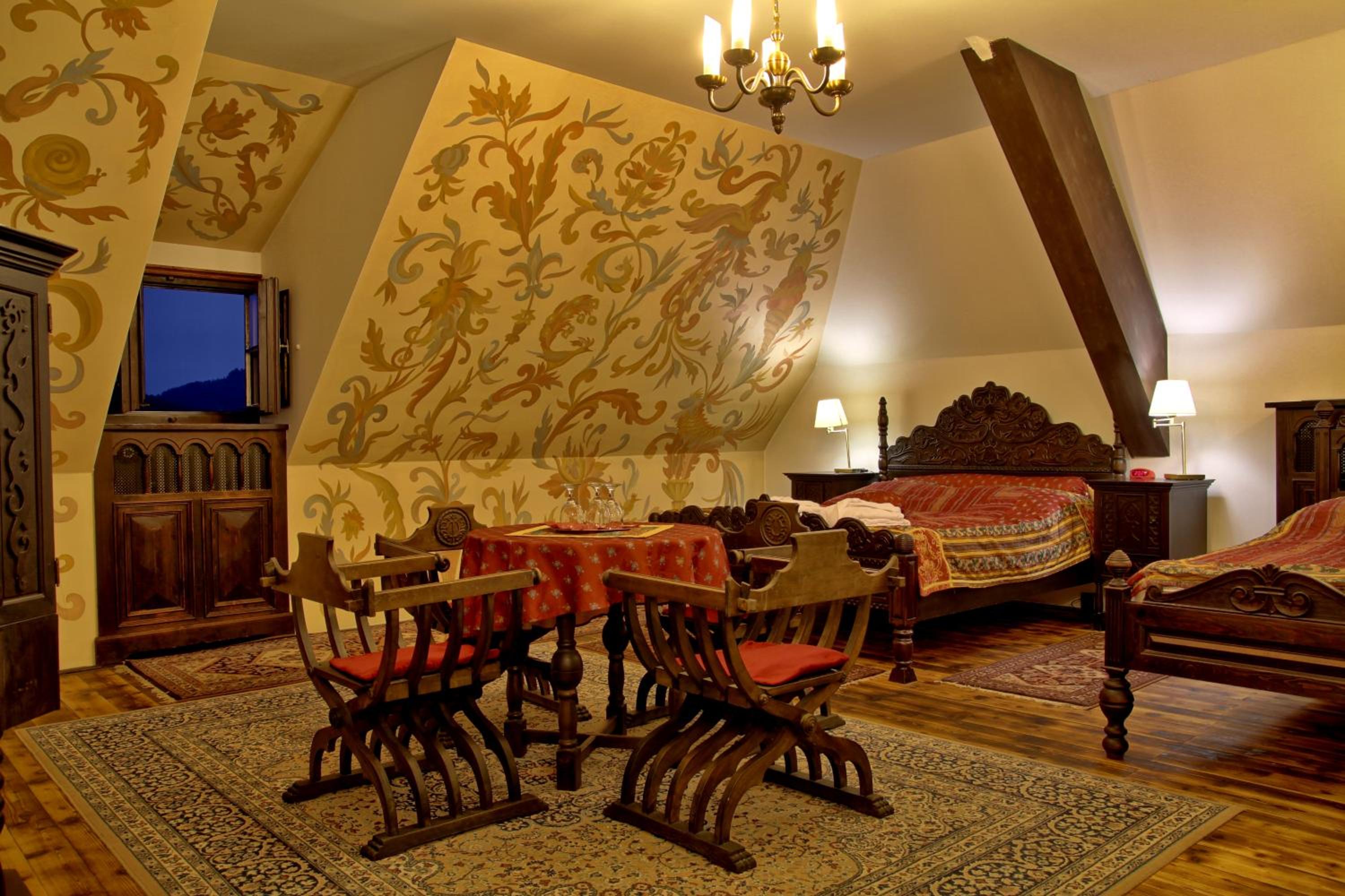 Deluxe Suite - Photo 3