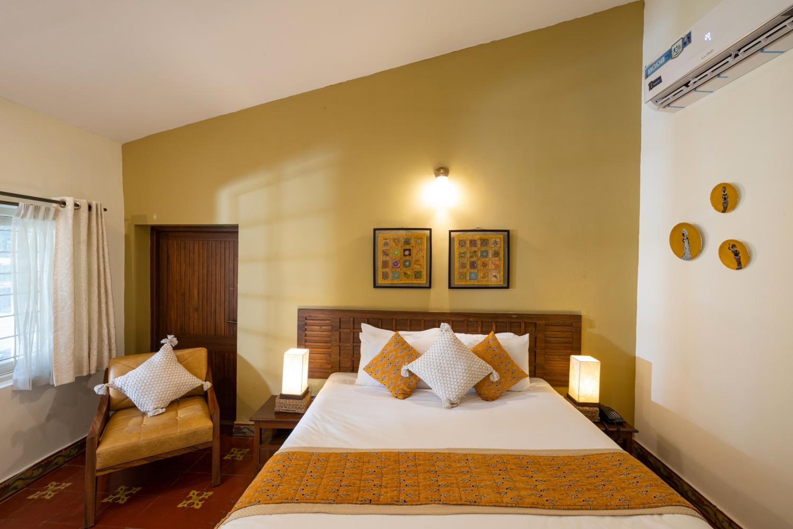 Economy Double Room photo 1