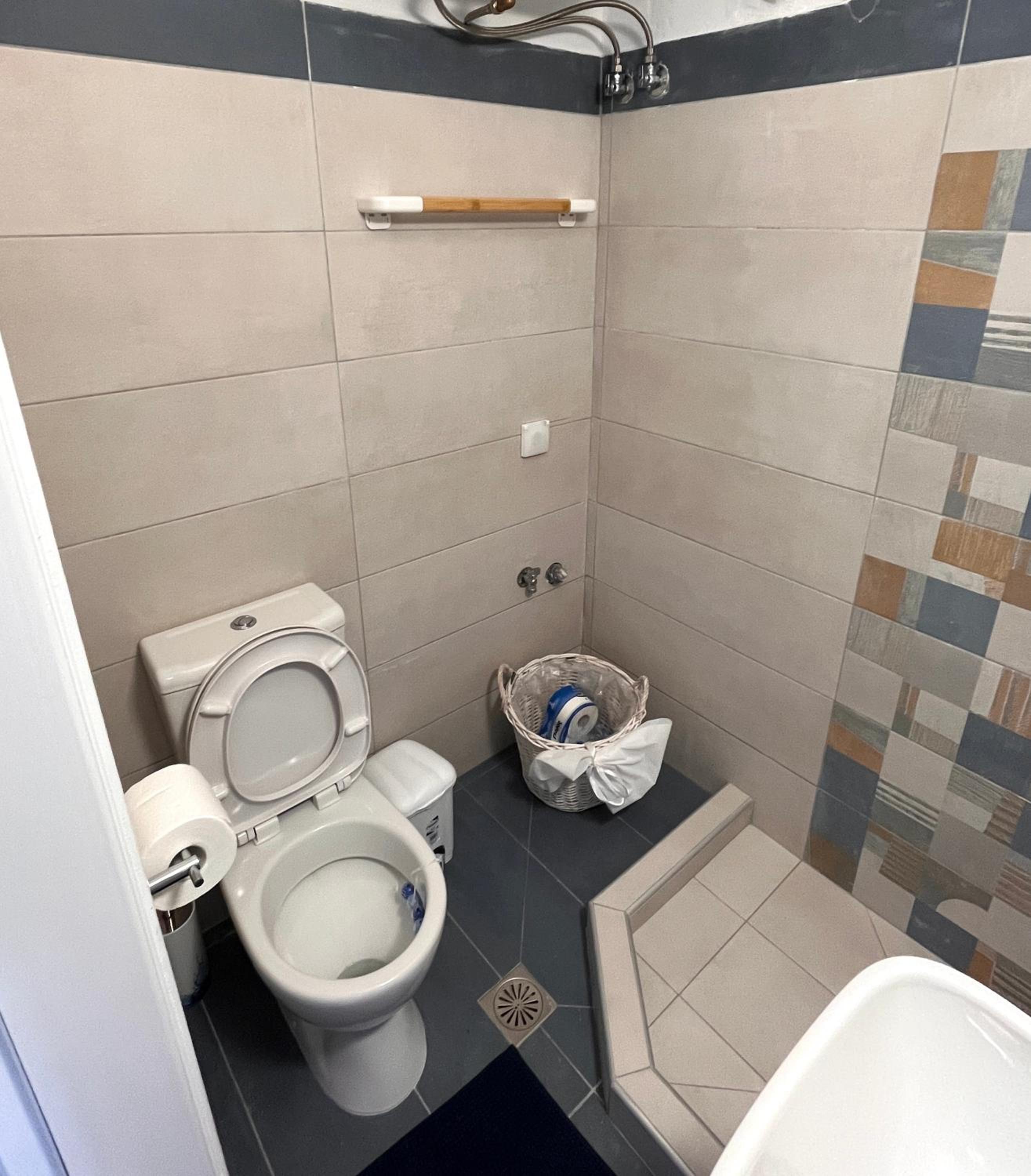 One-Bedroom House photo 2