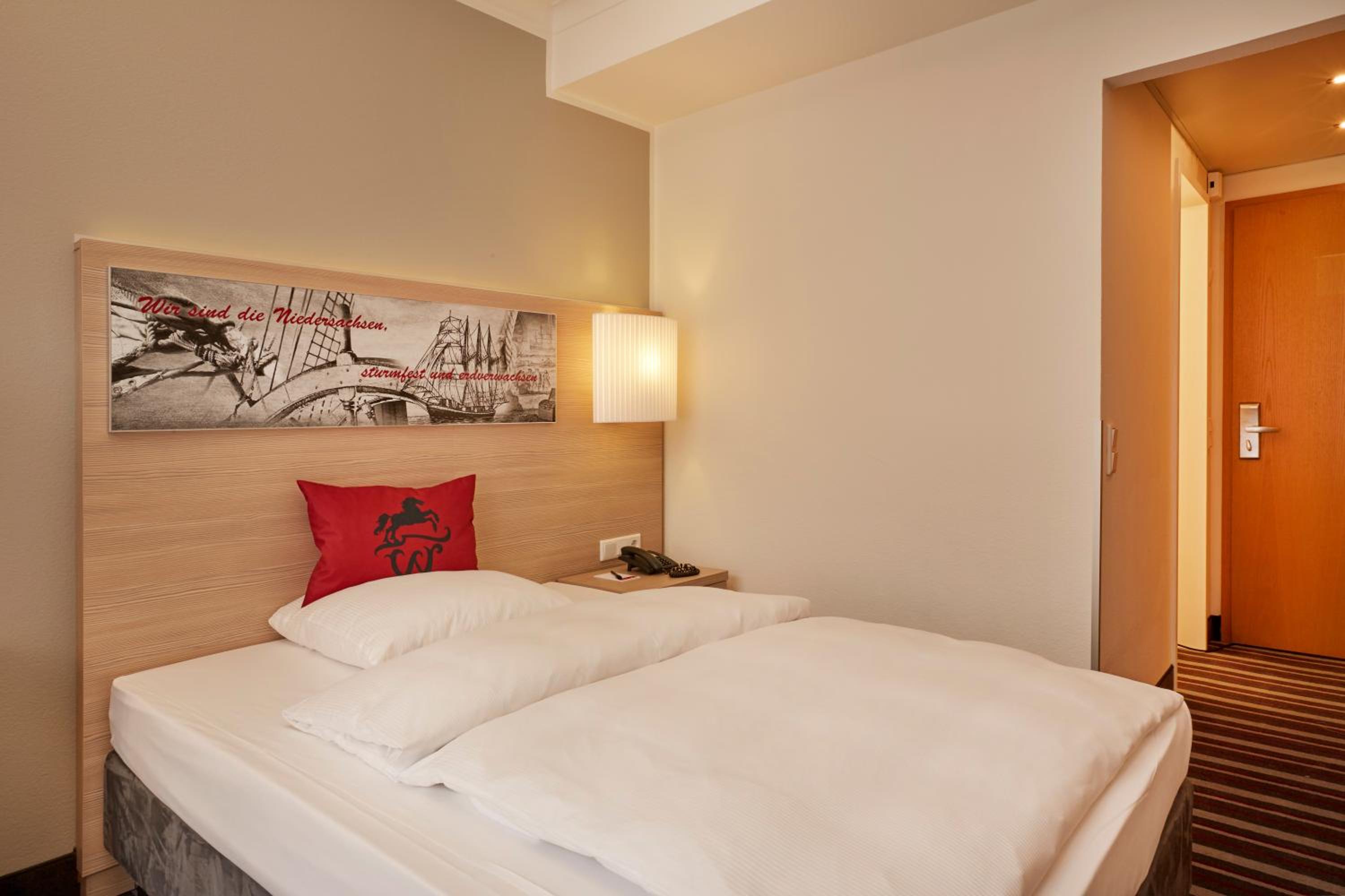 Standard Single Room photo 2