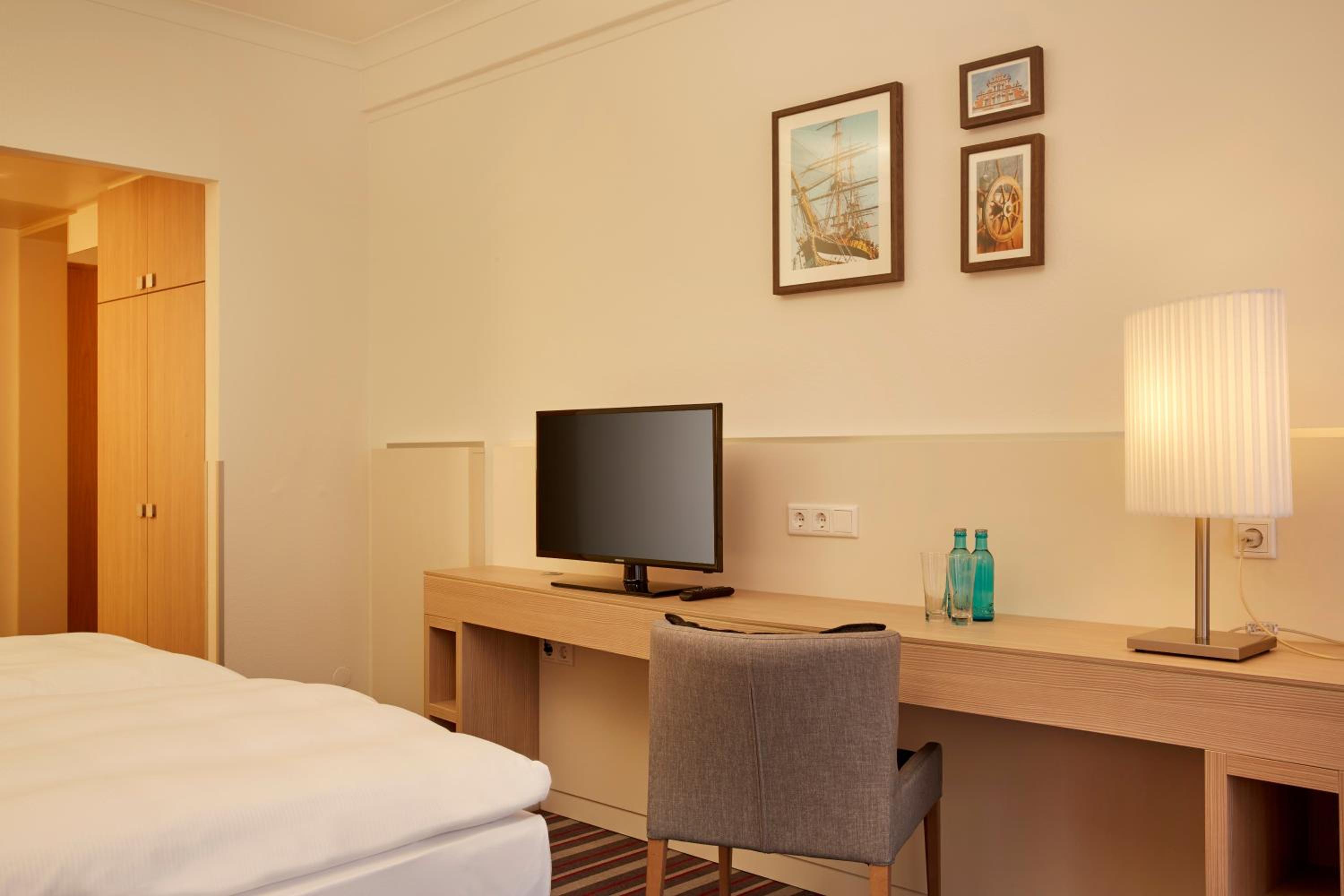 Standard Double Room - Photo 2