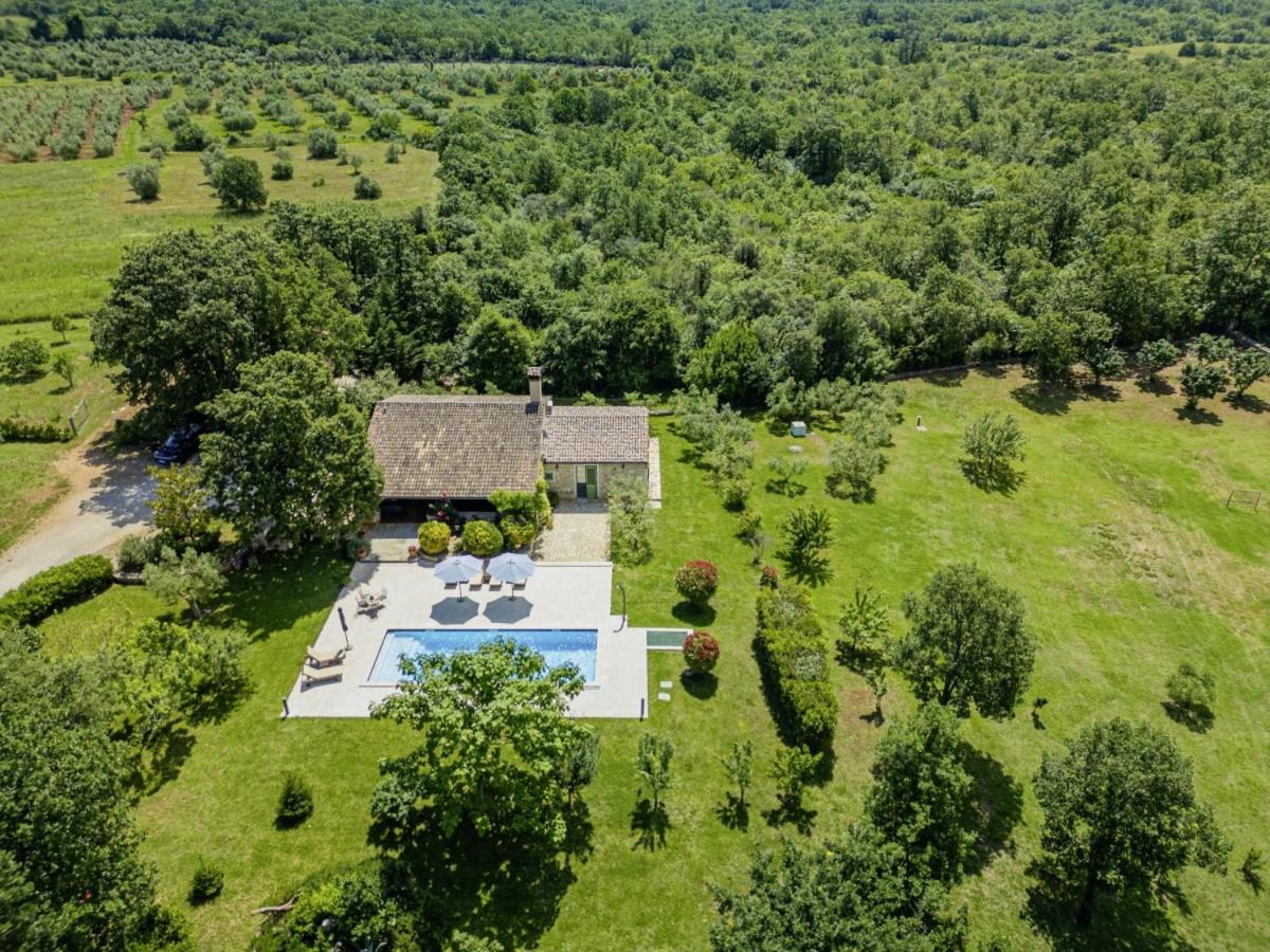 Villa with Private Pool photo 3