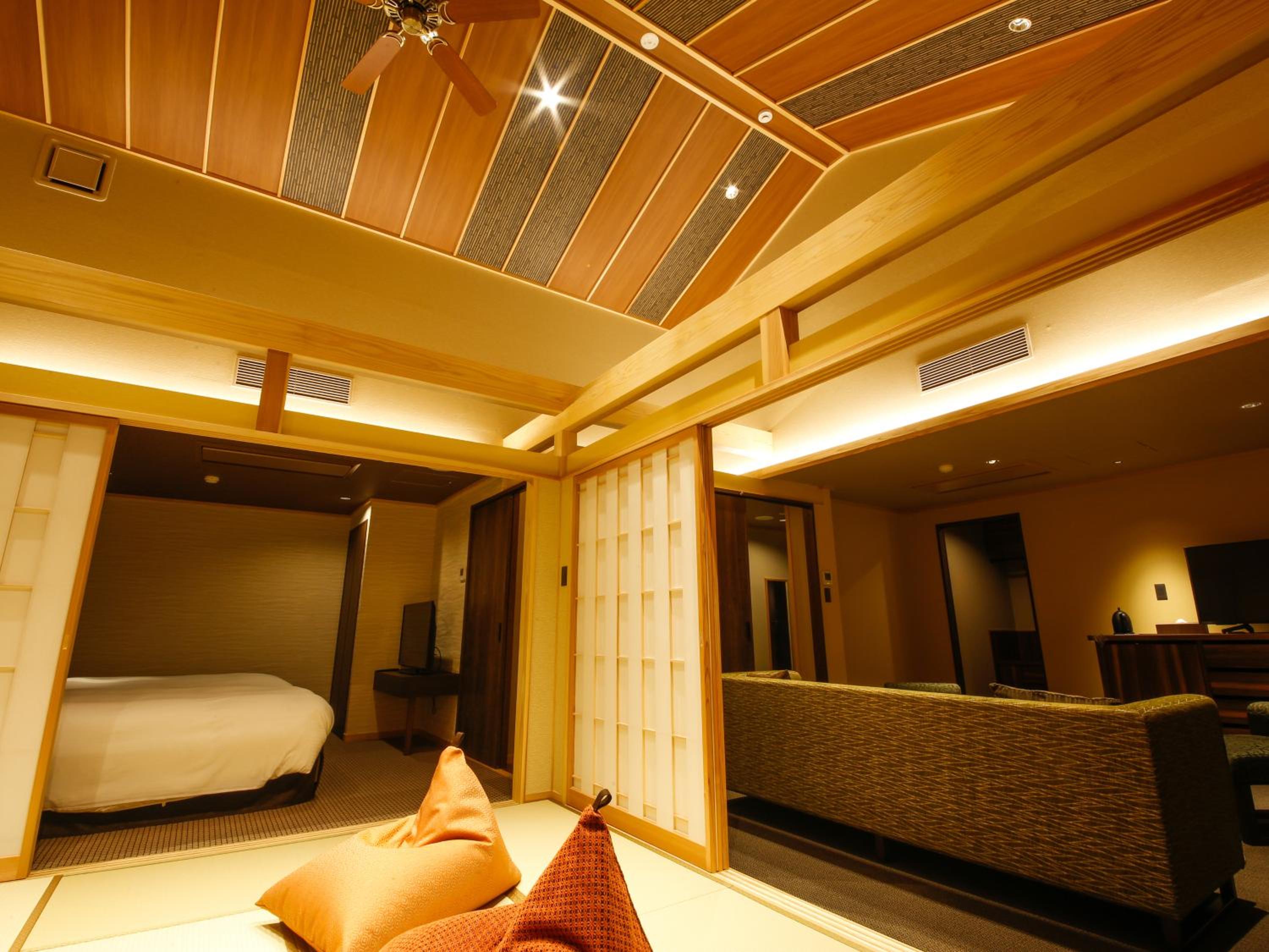 Japanese-Western Room with open-air bath TYPE C - Non-Smoking (3rd Floor) - Photo 3