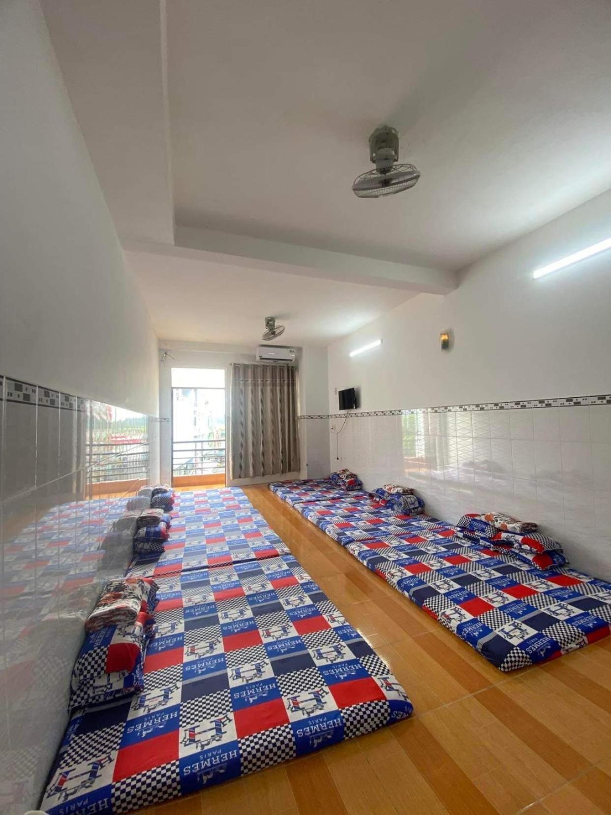 Mixed Dormitory Room photo 1