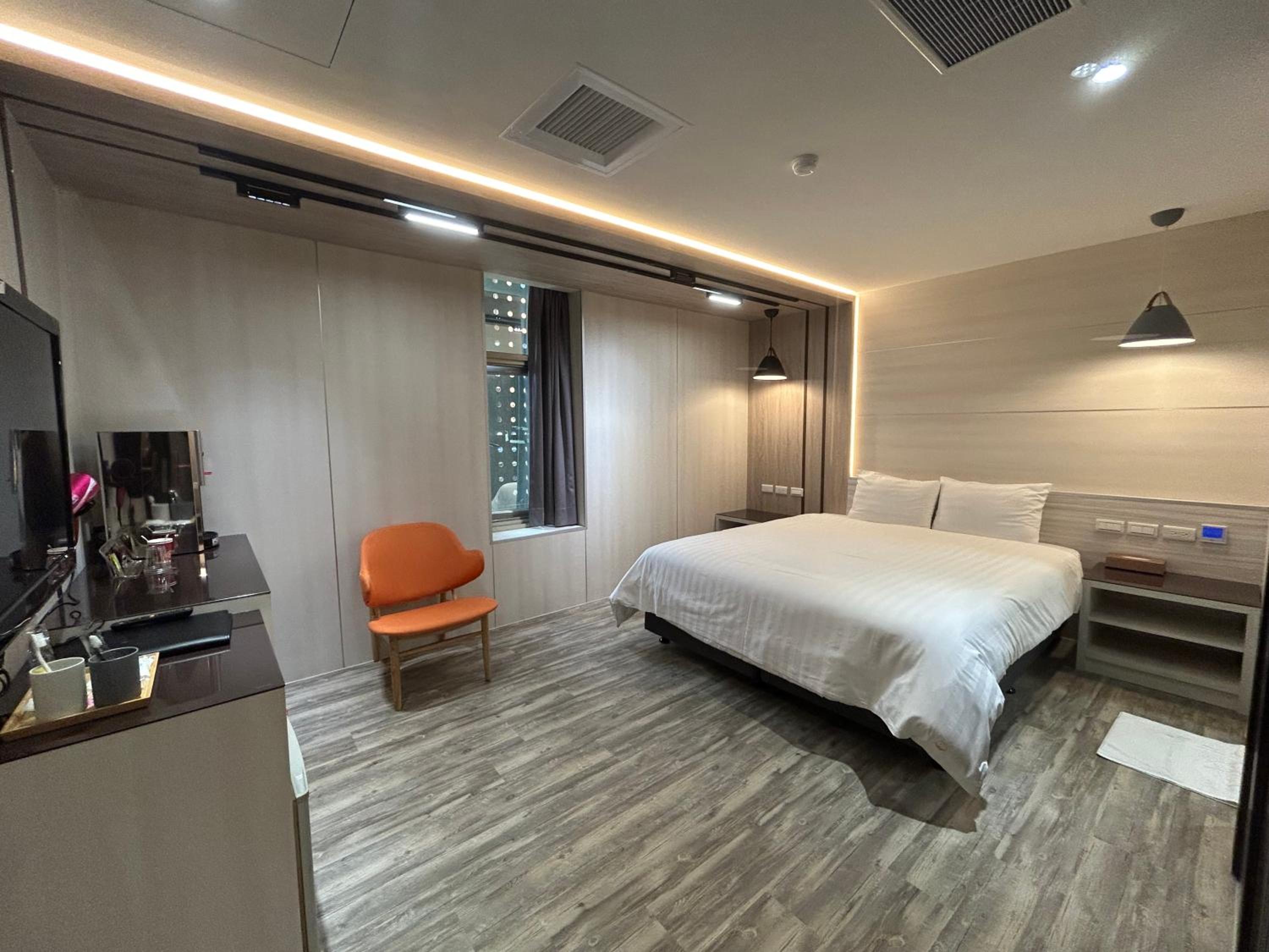 New Standard Queen Room With Window photo 3